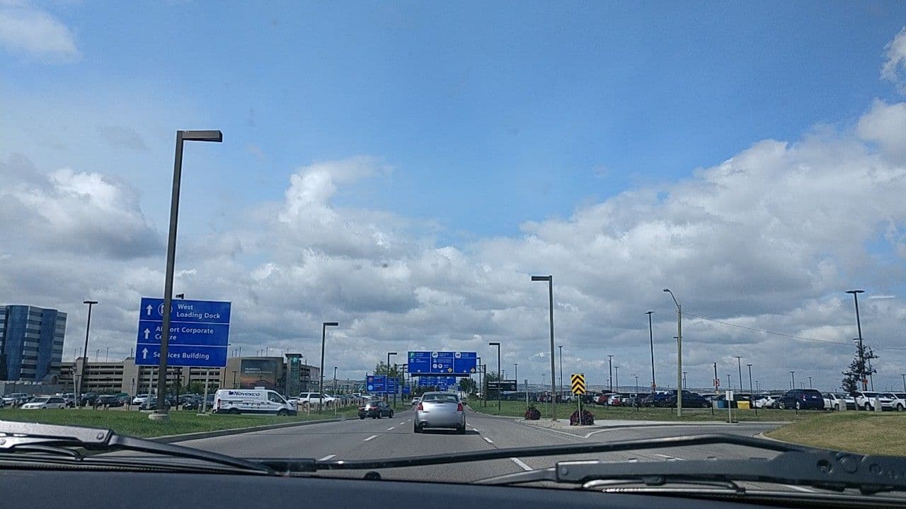 Street view near Explorer hotel, Harvest Hills — © jbah (CC BY-SA · Mapillary)