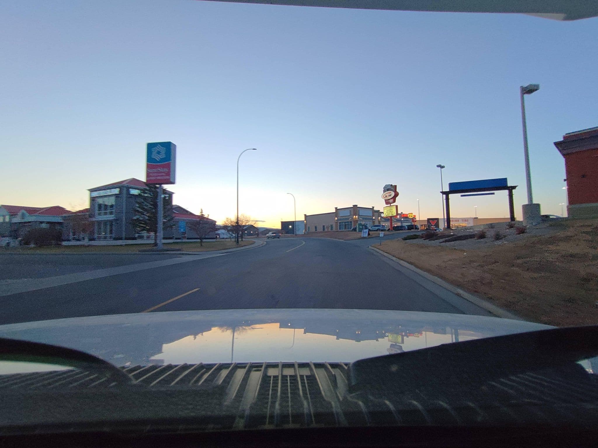 Street view near Rosedeer Hotel, Drumheller — © kibour (CC BY-SA · Mapillary)