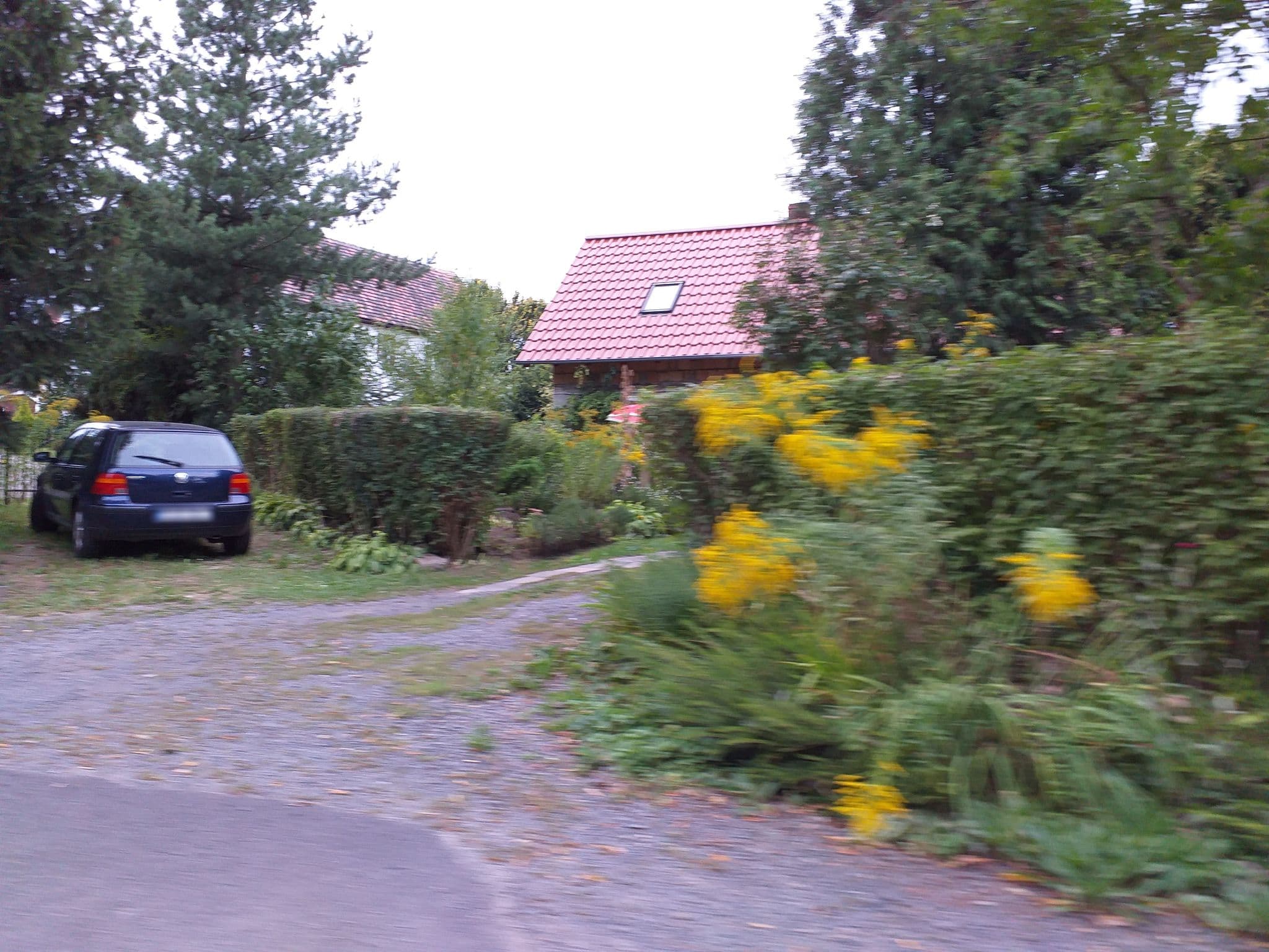 Street view near "Nad strumykiem"usługi gastronomiczno- noclegowe Aneta Tarka, Leśna — © szczypior (CC BY-SA · Mapillary)