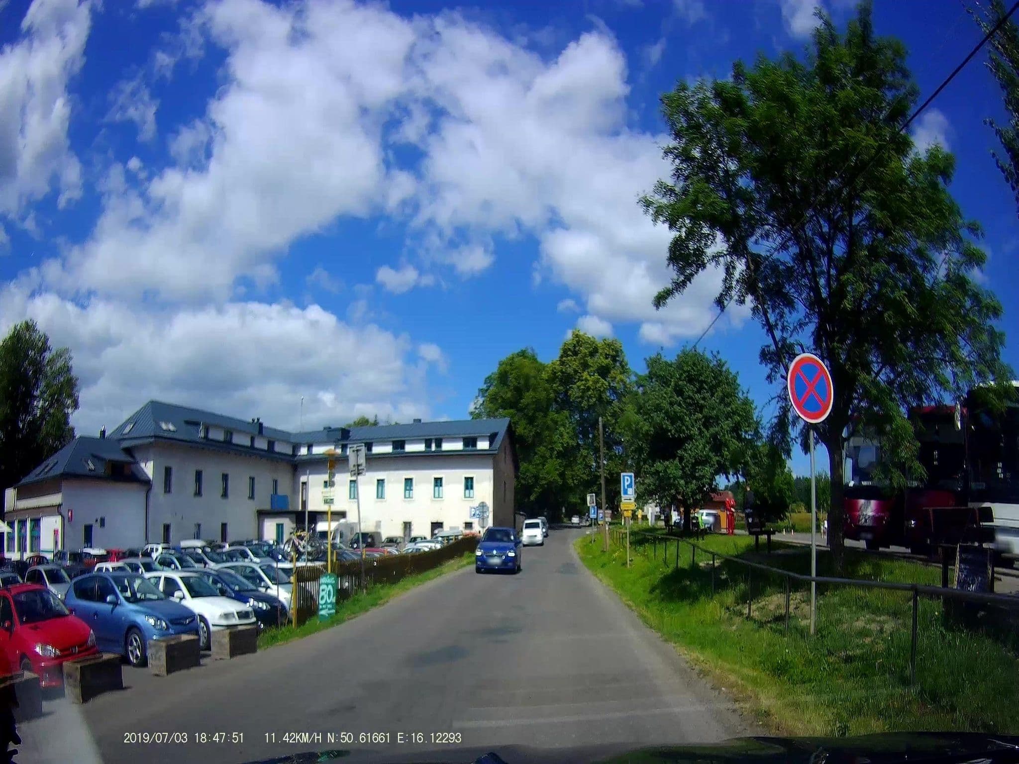 Street view near u ob. wiesiow Agroturystyka, Mieroszów — © maxim752 (CC BY-SA · Mapillary)