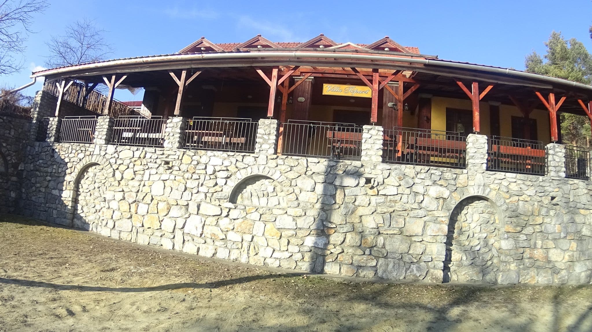 Street view near Villa Tópart, Bélapátfalva — © tamas (CC BY-SA · Mapillary)