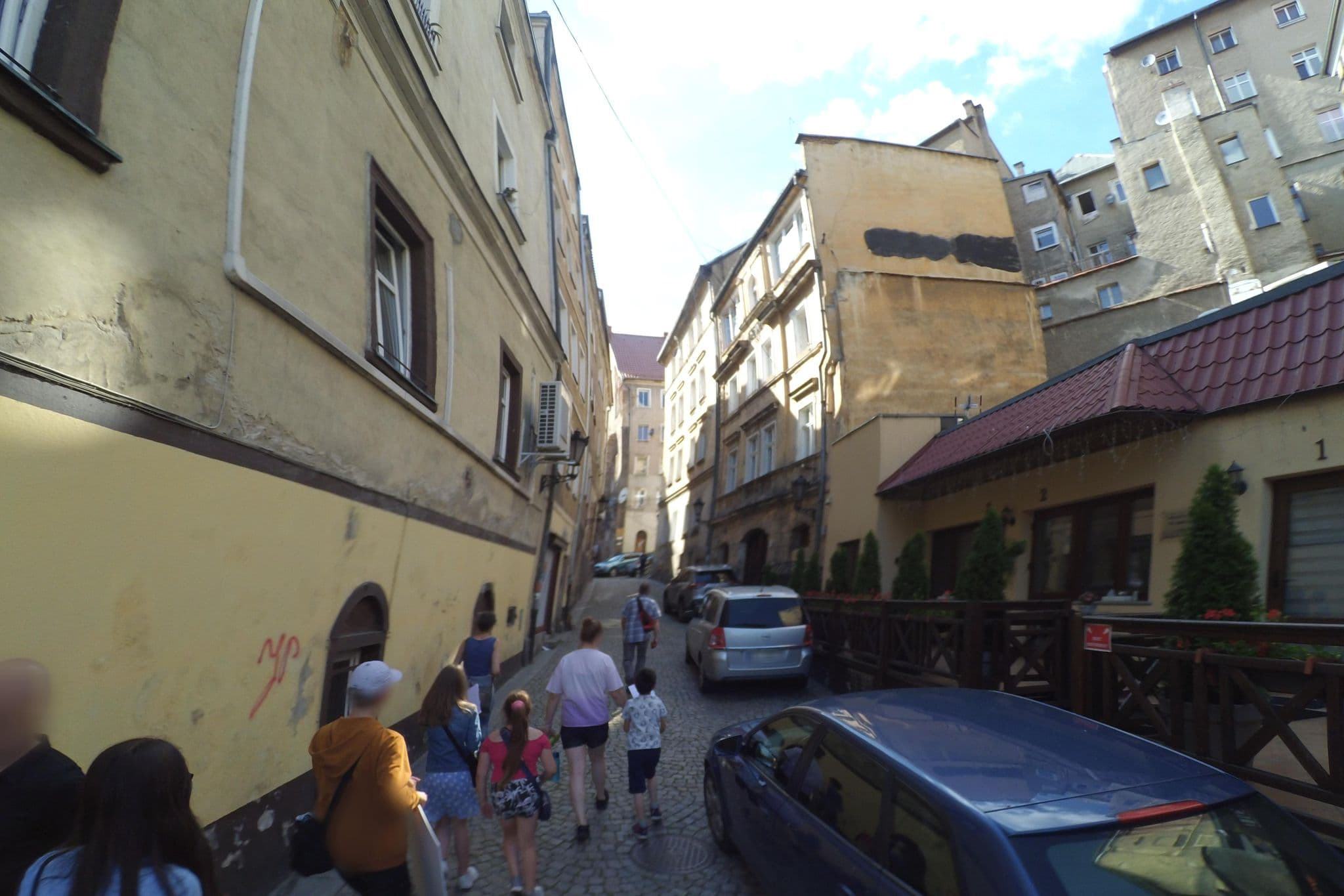 Street view near Spadzista 3, Kłodzko — © wegavision (CC BY-SA · Mapillary)