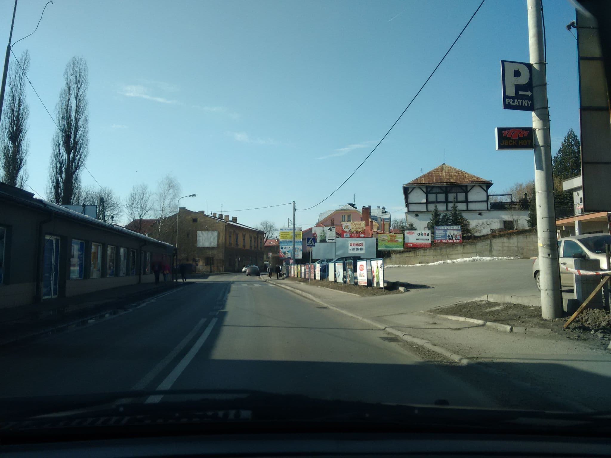 Street view near Firma usługowo handlowa Alfonso Tanzola, Cieszyn — © matczar (CC BY-SA · Mapillary)