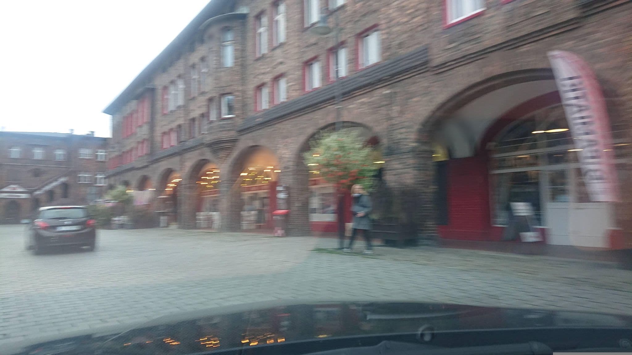 Street view near Apartament Katowice-Nikiszowiec, Katowice — © and987 (CC BY-SA · Mapillary)