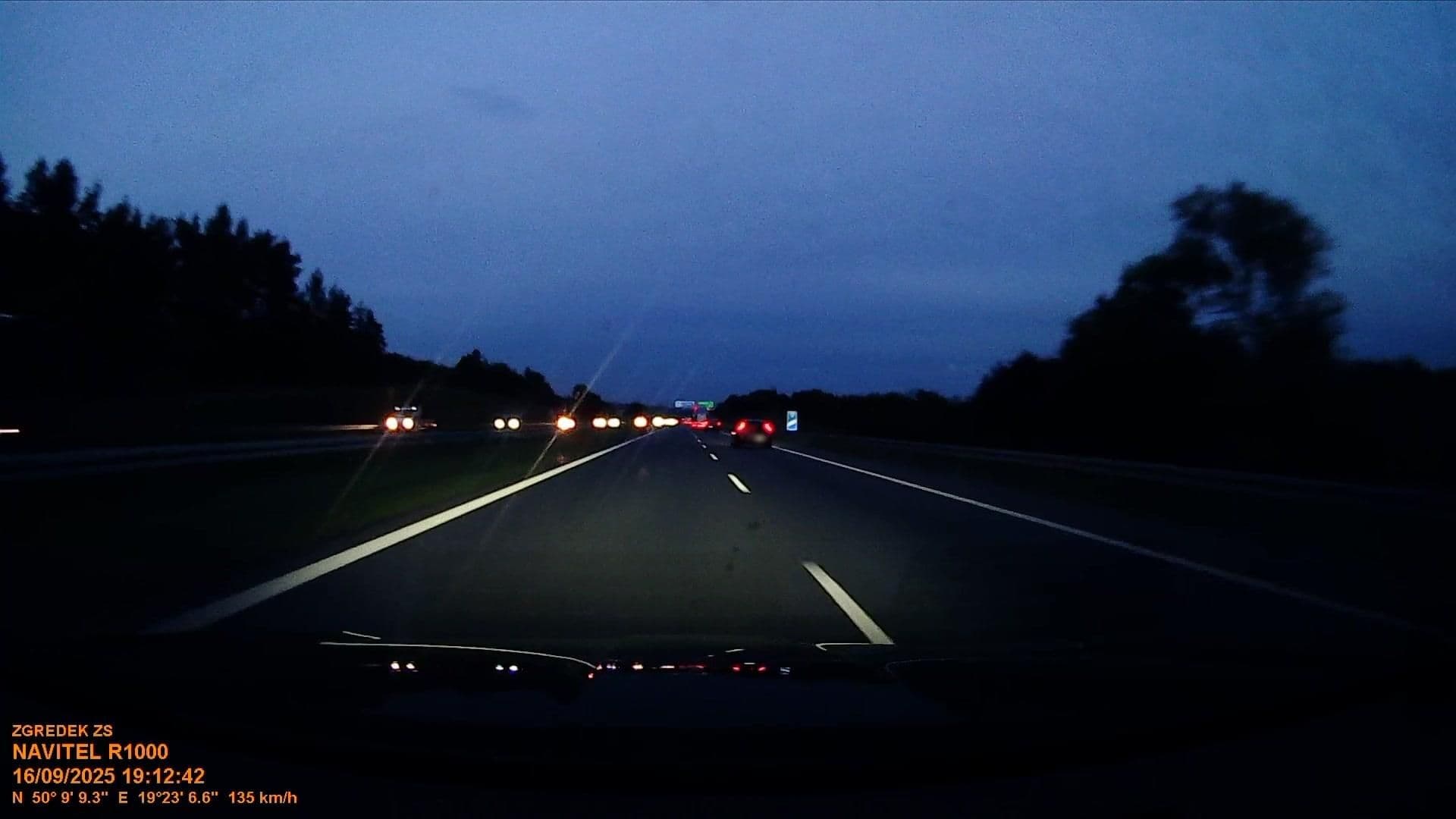 Street view near Autostrada A4, Balin — © d3mol3k (CC BY-SA · Mapillary)