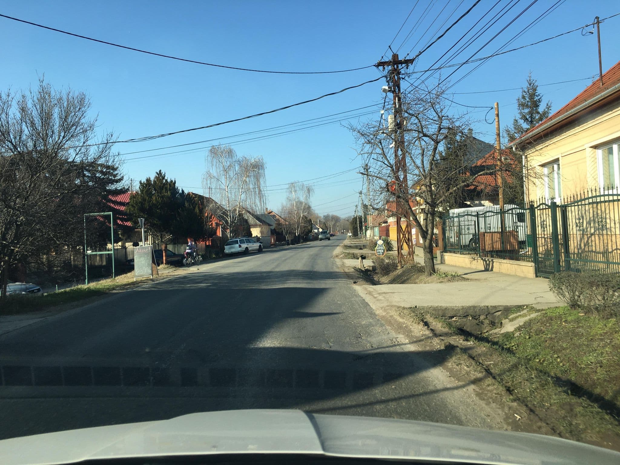 Street view near Családi ház, Nagytarcsa — © mkpest2 (CC BY-SA · Mapillary)