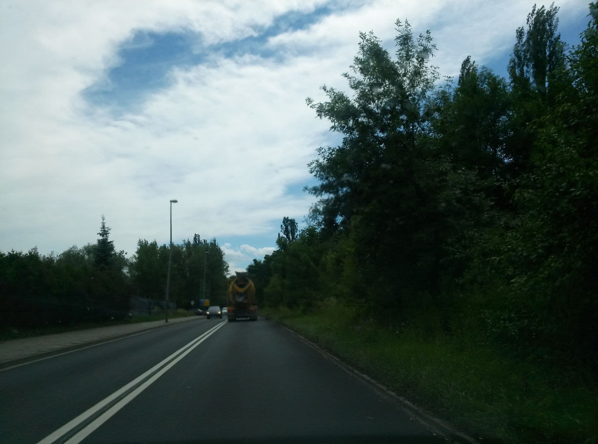 Street view near JB Hotel, Bieńczyce — © gladi (CC BY-SA · Mapillary)