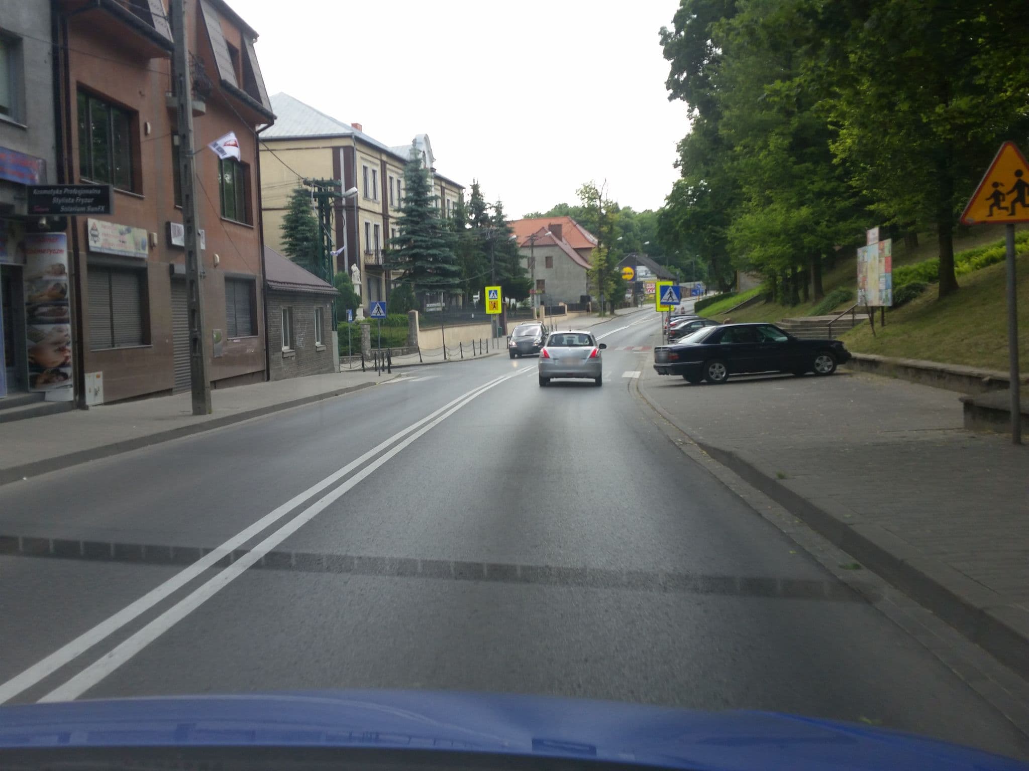Street view near Piwnica, Miechów — © ireun (CC BY-SA · Mapillary)