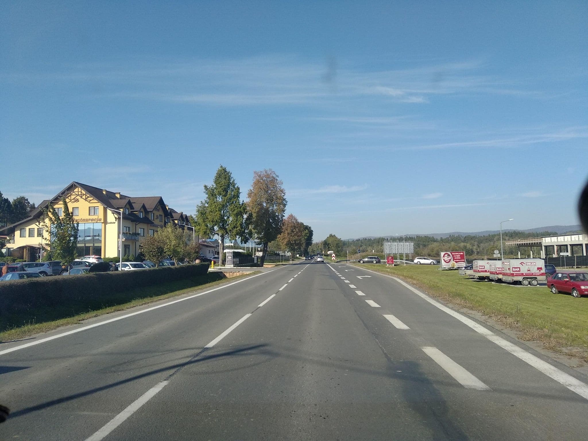 Street view near Hotel Szelców, Lesko — © czecko (CC BY-SA · Mapillary)
