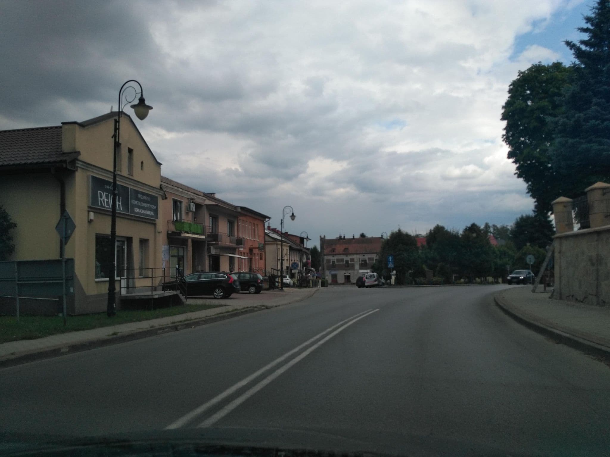 Street view near Pod Skałami. Gospodarstwo Agroturystyczne. Białasowie A.j., Korczyna — © czecko (CC BY-SA · Mapillary)