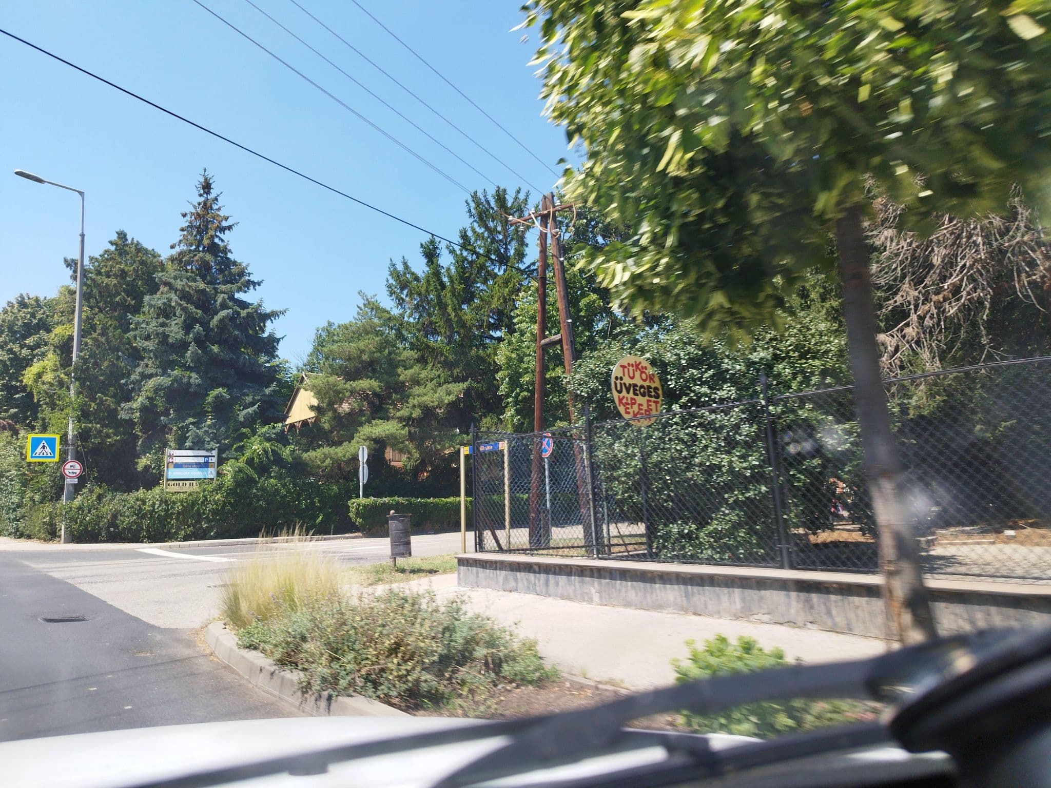Street view near Gitti, Balatonfüred — © grozsa11 (CC BY-SA · Mapillary)