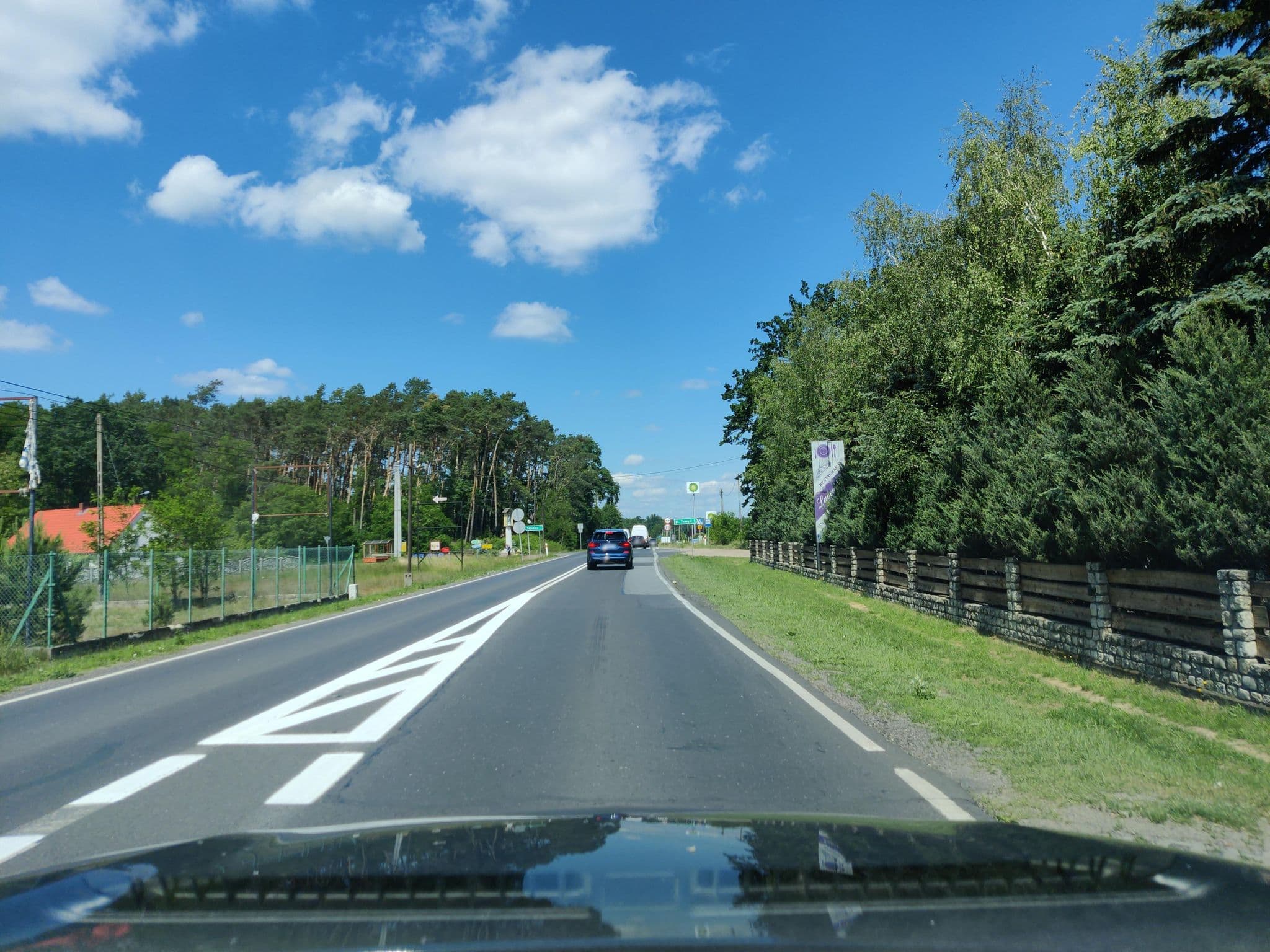 Street view near Lavender - Restauracja i pokoje gościnne, Nowy Tomyśl — © kietlak (CC BY-SA · Mapillary)