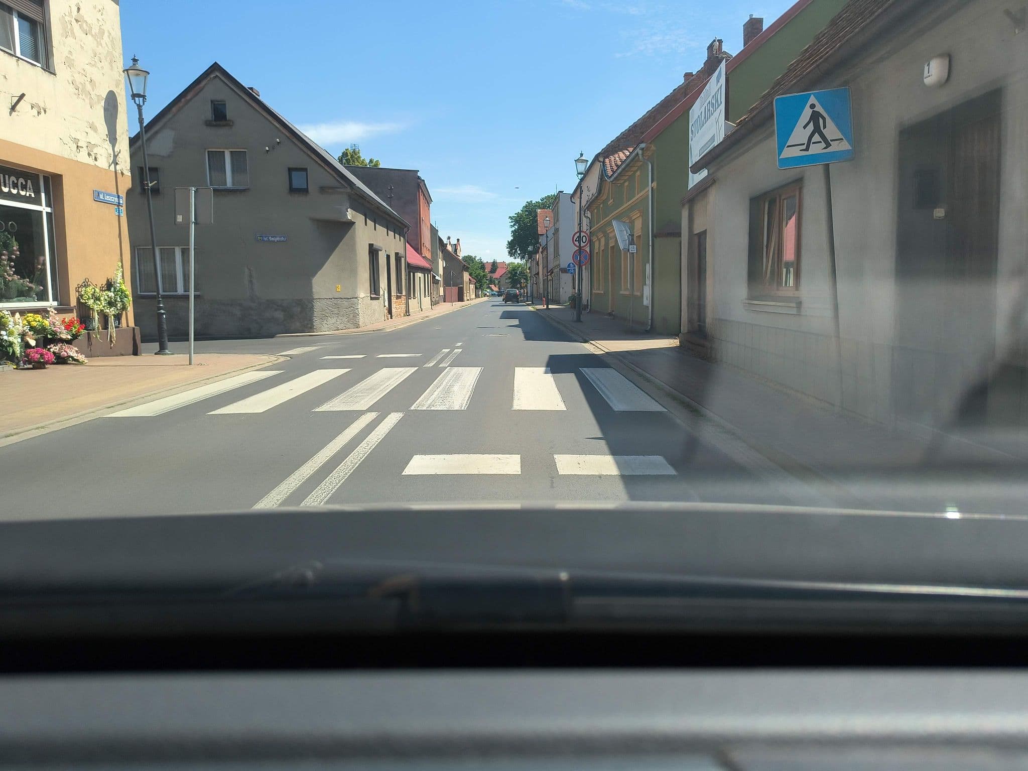 Street view near Apollo. Pensjonat, Osieczna — © VeloJacek (CC BY-SA · Mapillary)