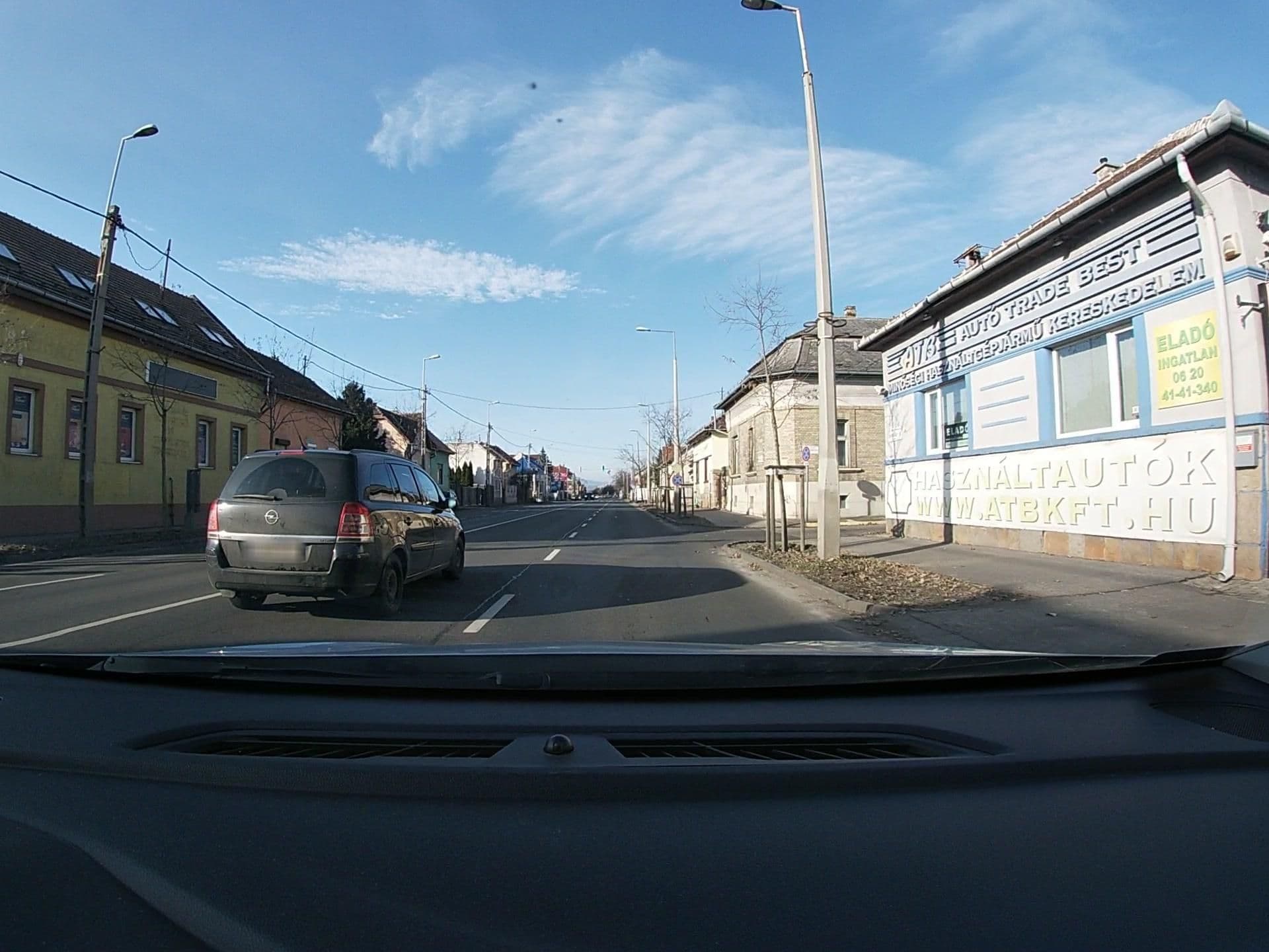 Street view near Konvoj Szálló, Rákospalota — © vst (CC BY-SA · Mapillary)
