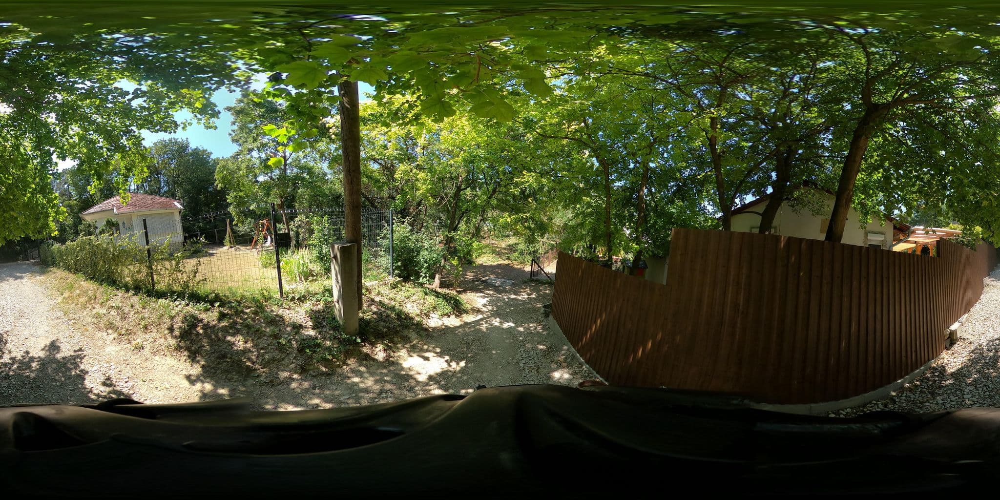 Street view near Livintage, Balatonkenese — © grozsa11 (CC BY-SA · Mapillary)