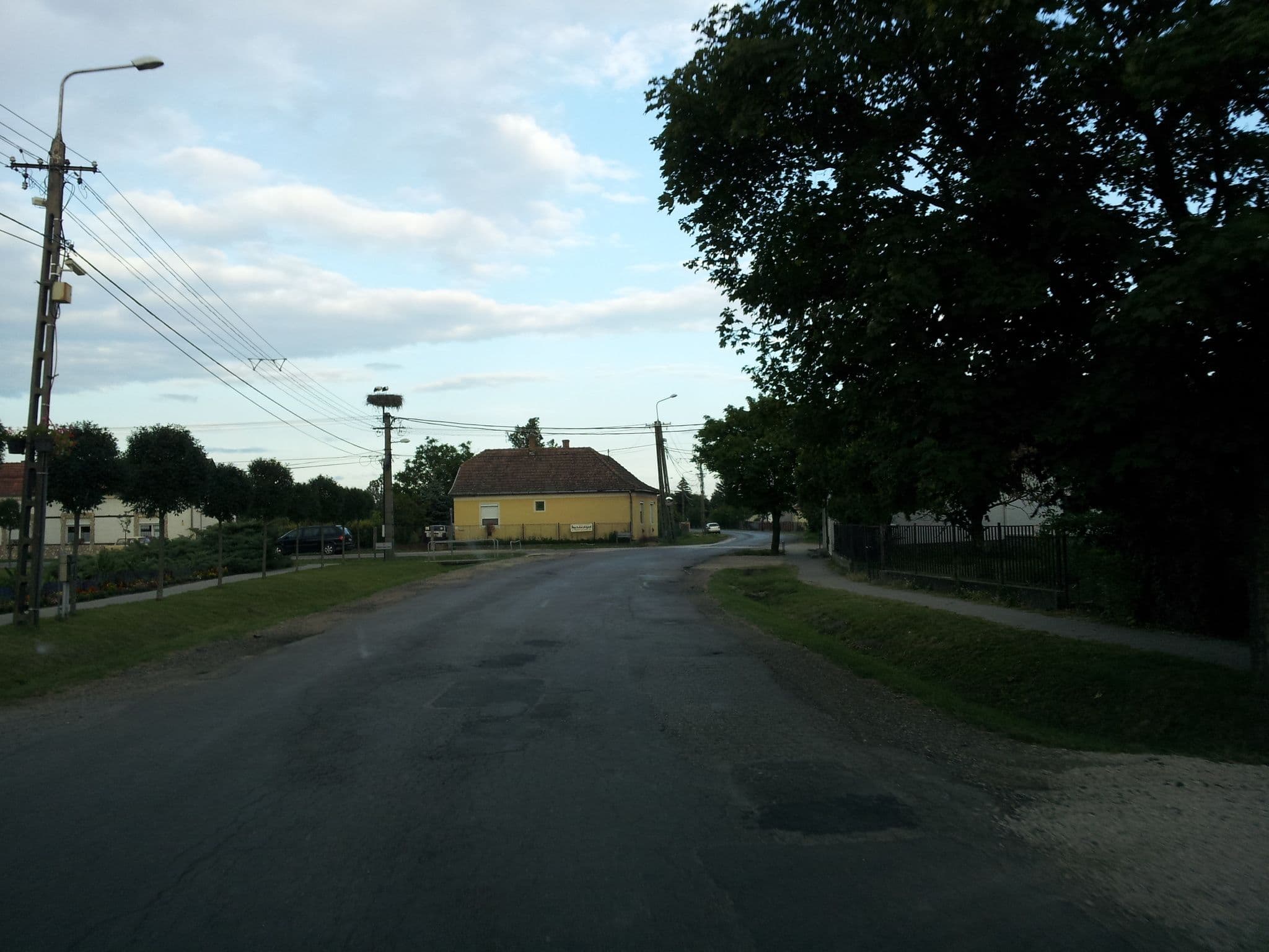 Street view near A Grund Apartman, Balatonszabadi — © kolesajr (CC BY-SA · Mapillary)