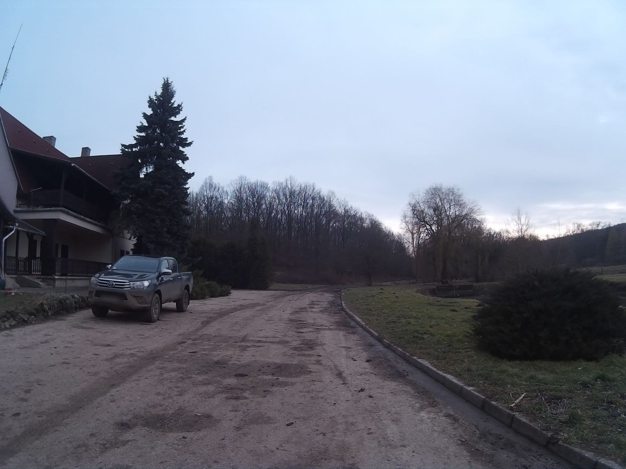 Street view near Vadászház, Tarján — © heyjoe (CC BY-SA · Mapillary)