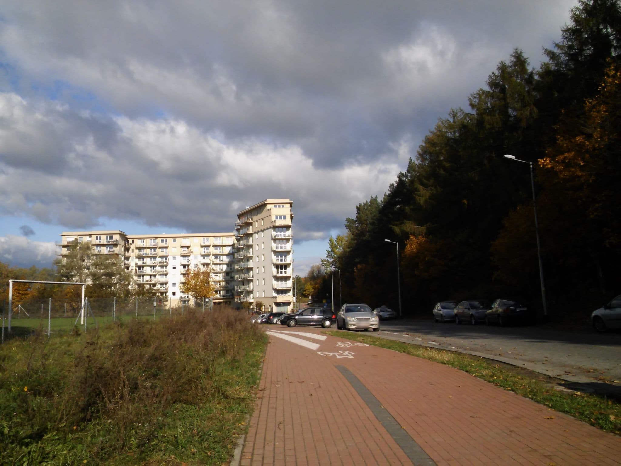 Street view near White Village Tomasz Wandzik, Piecki-Migowo — © racibo (CC BY-SA · Mapillary)