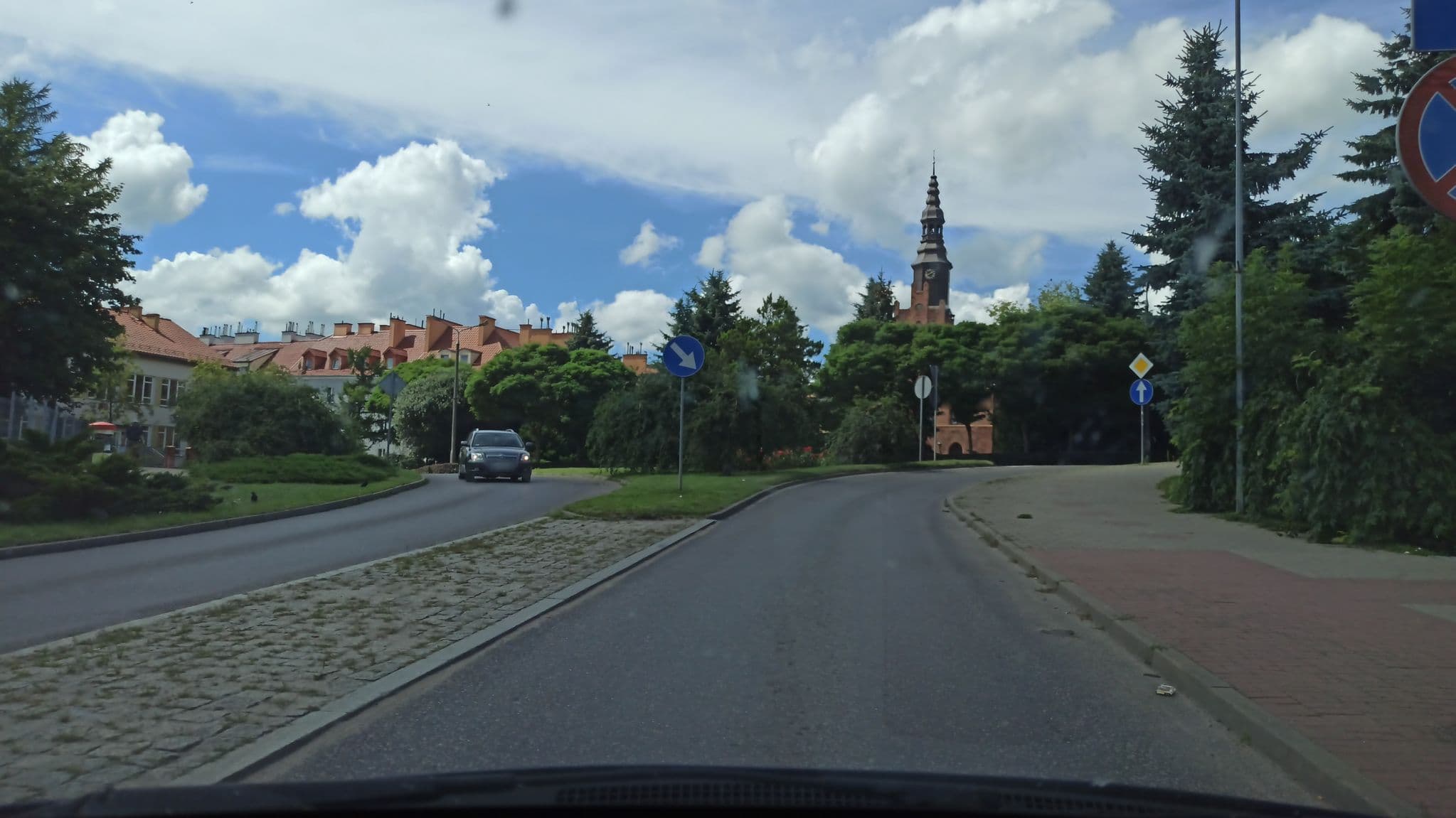Street view near Hotel E-lektor, Morąg — © marioxxx (CC BY-SA · Mapillary)
