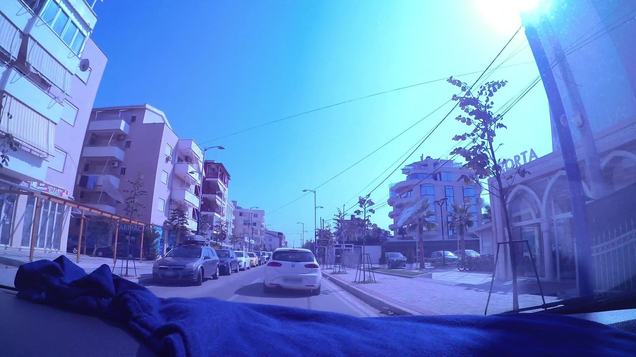 Street view near Hotel Porta Kavalja, Kavajë — © kaart_3 (CC BY-SA · Mapillary)