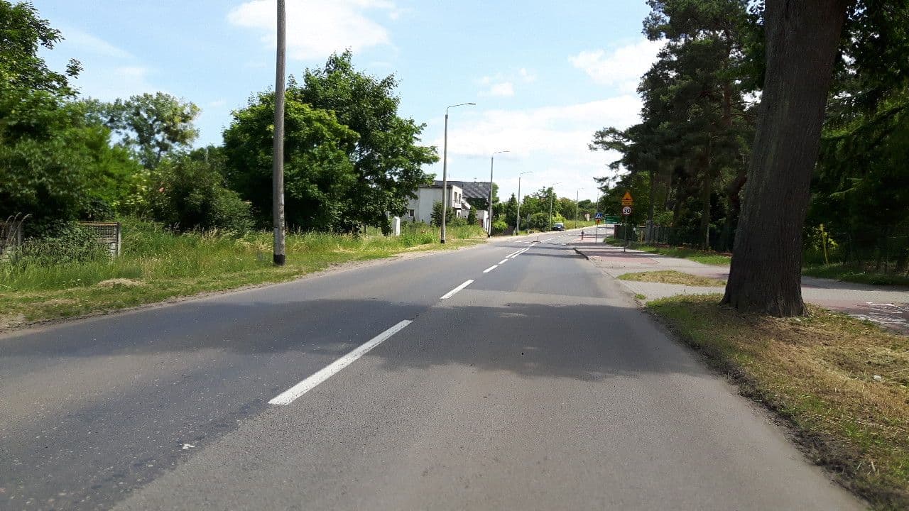 Street view near Centrum Wypoczynkowe Karman, Wyspa Sobieszewska — © changchun1 (CC BY-SA · Mapillary)