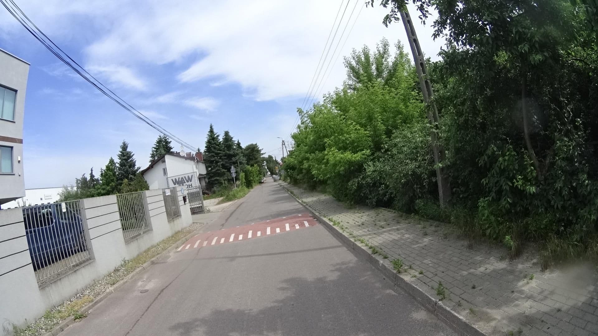 Street view near WAW Hotel Airport Okęcie, Nowe Grocholice — © awizonosz (CC BY-SA · Mapillary)