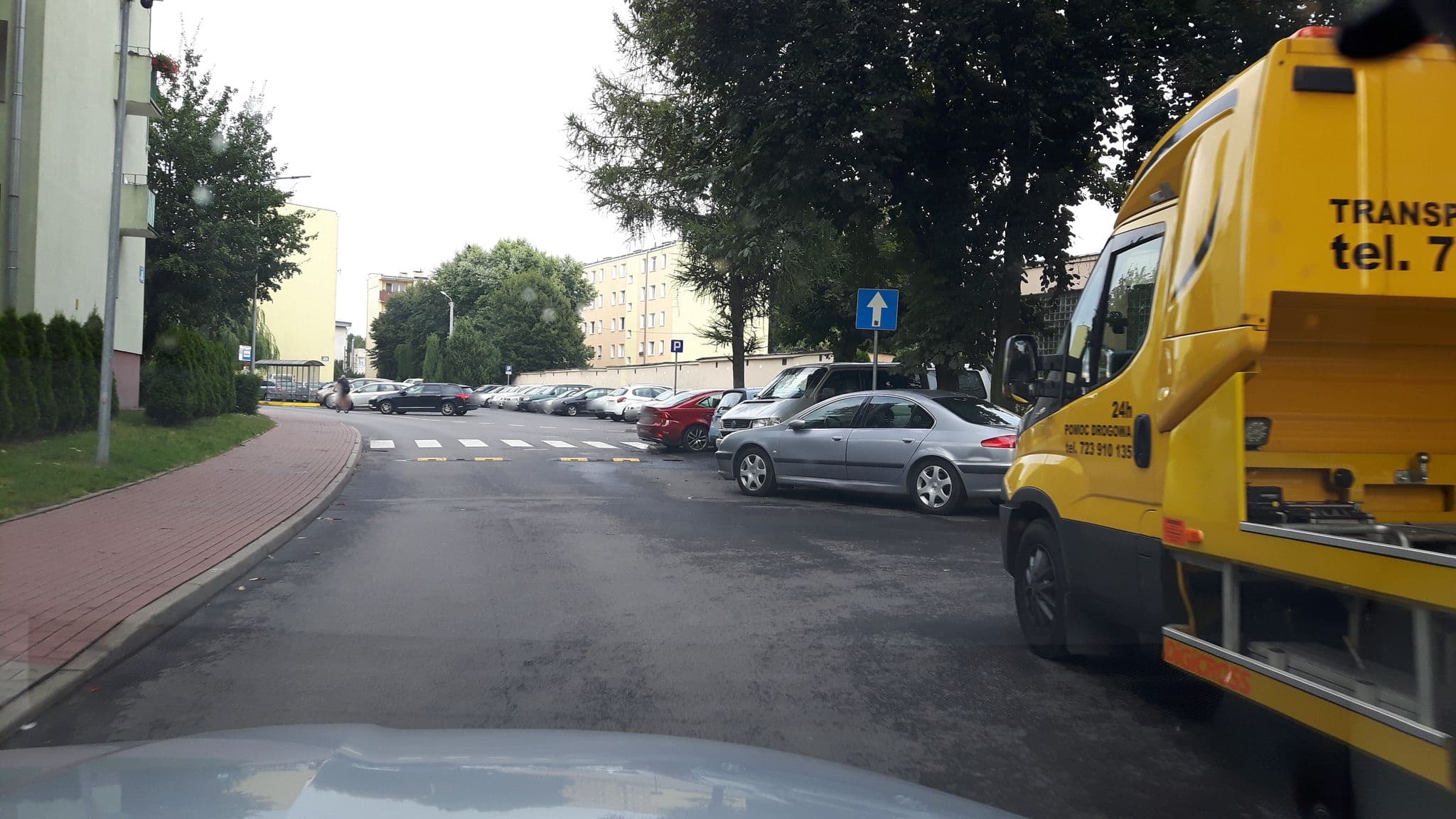 Street view near palac ksiezniczki, Zielonka — © andpol_2288 (CC BY-SA · Mapillary)