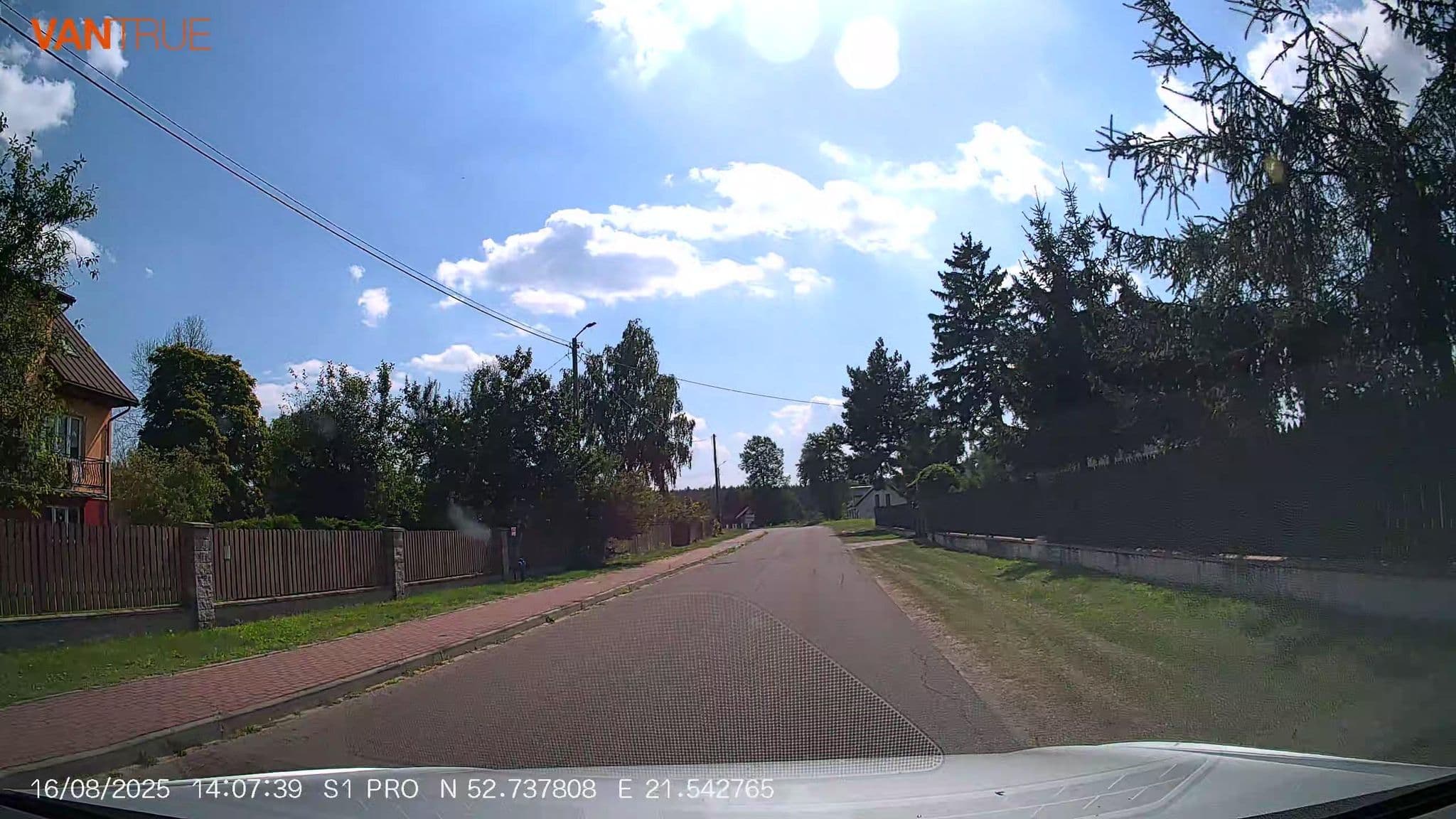 Street view near Domek Dwuosobowy - Agroturystyka, Długosiodło — © Driven2574 (CC BY-SA · Mapillary)