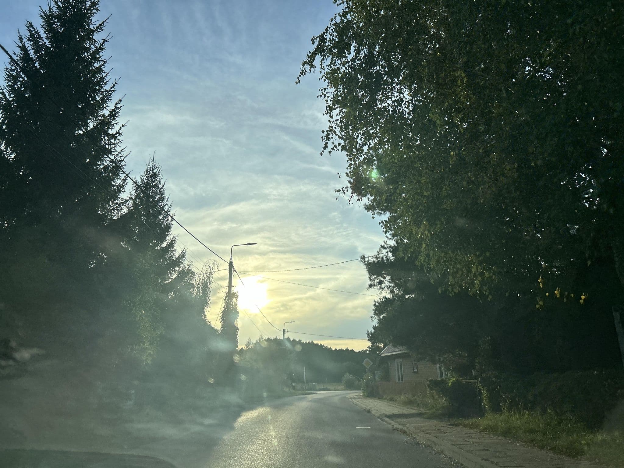 Street view near Domek Jaskółka, Białowieża — © strudel (CC BY-SA · Mapillary)