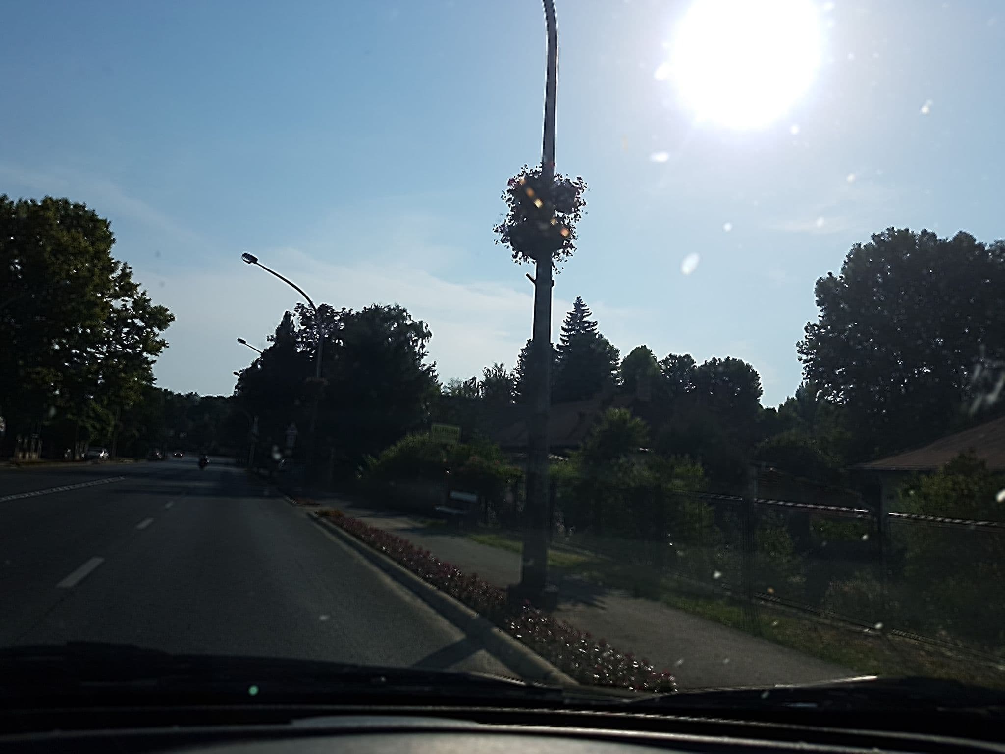 Street view near Tamás Apartmanház, Balatonföldvár — © gmarta (CC BY-SA · Mapillary)