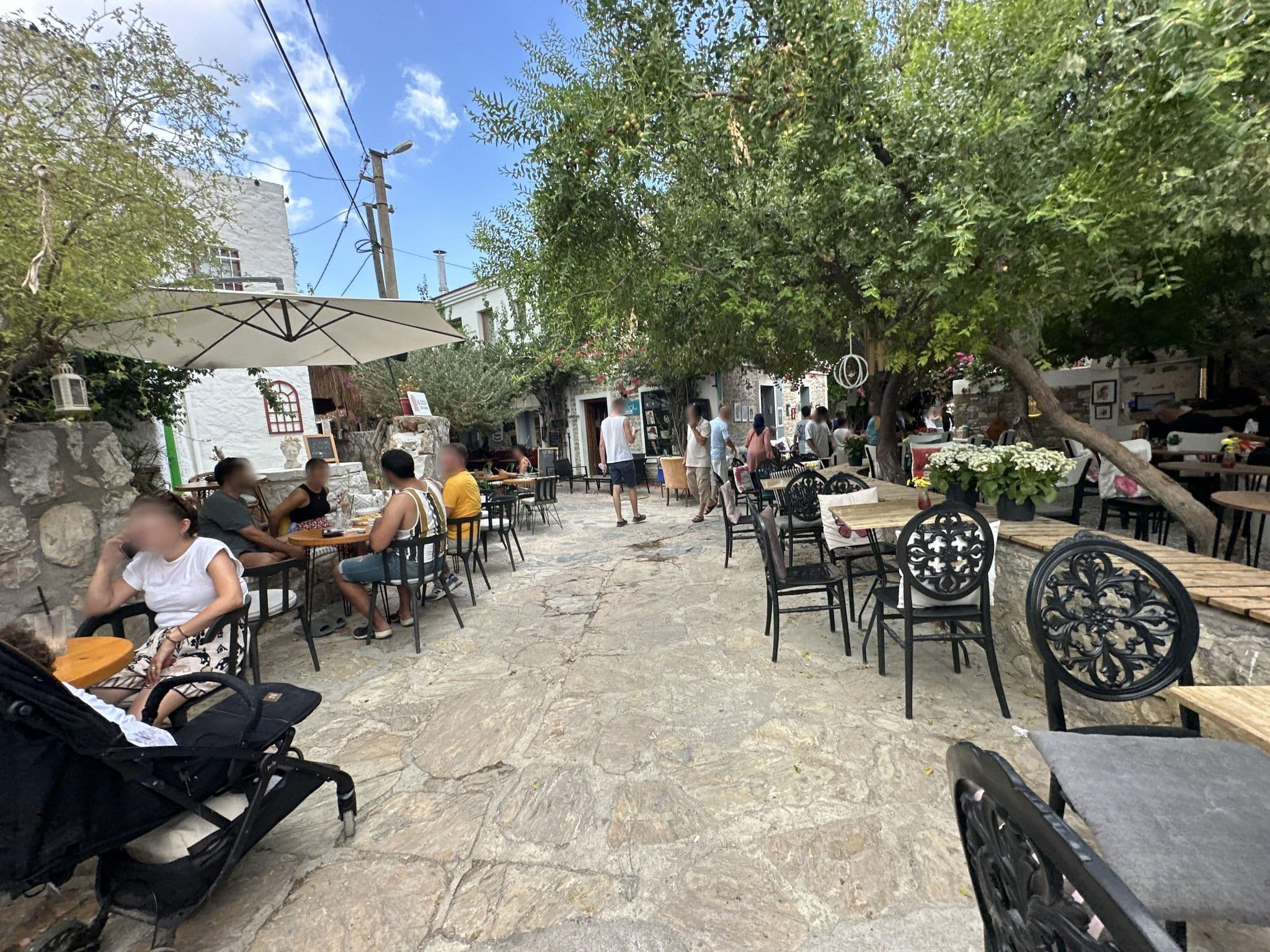 Street view near Zen Pansiyon, Datça — © asturksever (CC BY-SA · Mapillary)