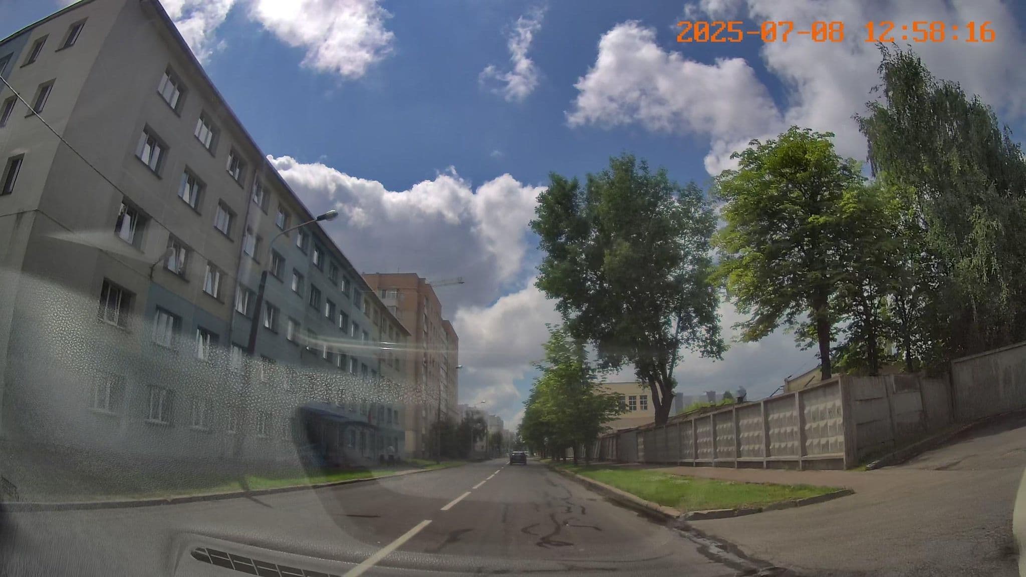 Street view near Інтэрнат ДУА «Мінскі дзяржаўны прафесійны ліцэй № 12 будаўніцтва», Sonechny — © bdgwl (CC BY-SA · Mapillary)