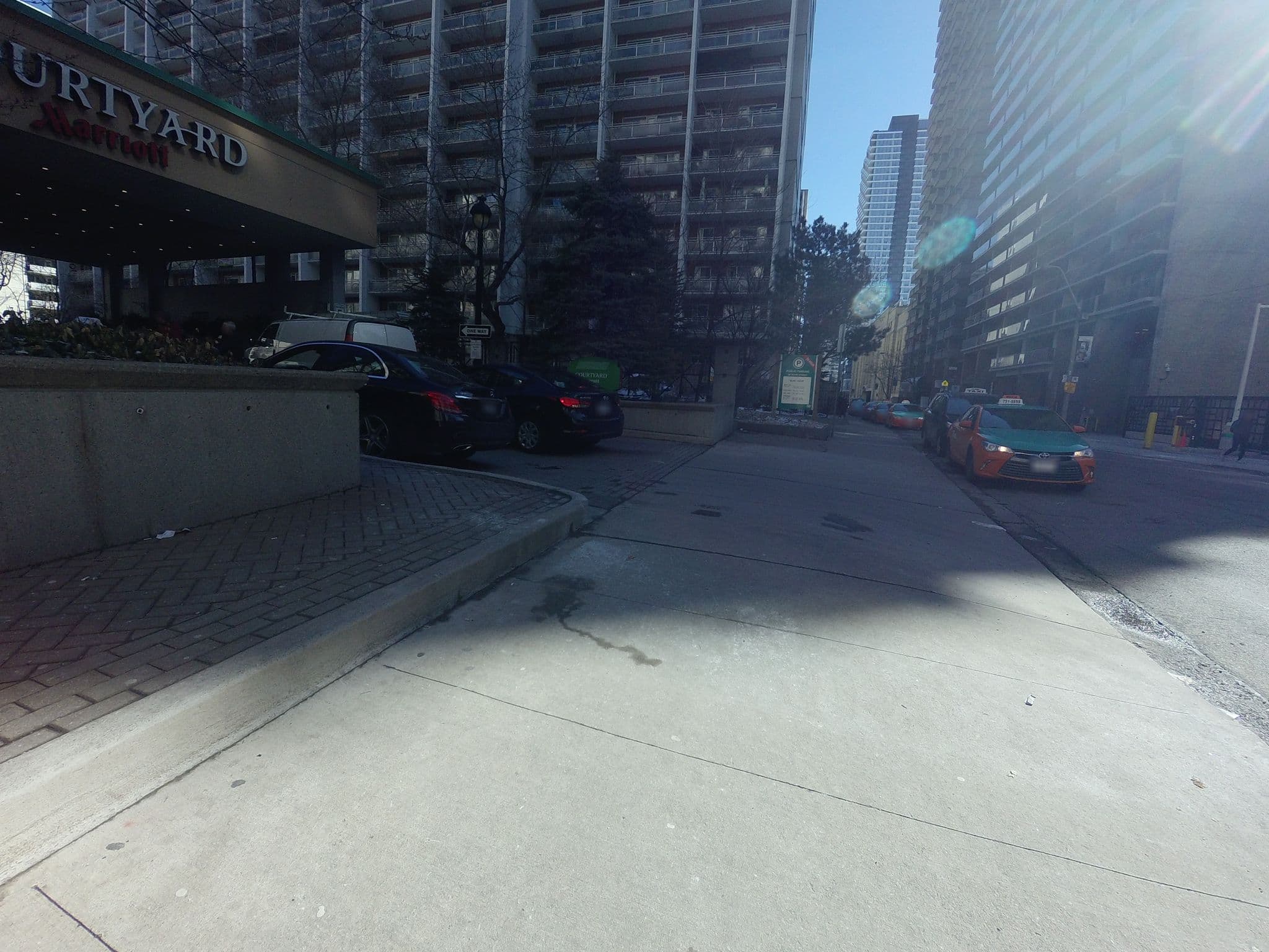 Street view near Courtyard Marriott;Courtyard by Marriot, Church-Yonge Corridor — © hshearer (CC BY-SA · Mapillary)