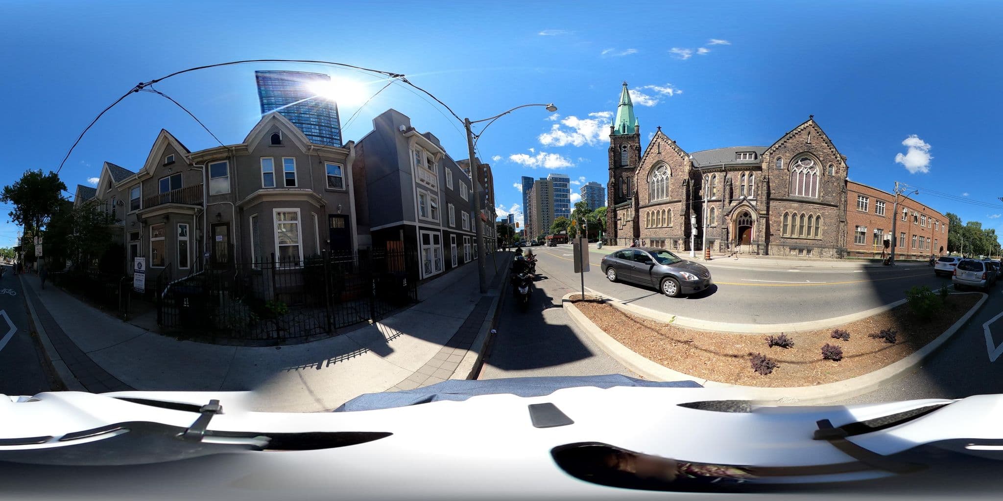 Street view near Econo Lodge Inn & Suites, Church-Yonge Corridor — © tallcoleman (CC BY-SA · Mapillary)