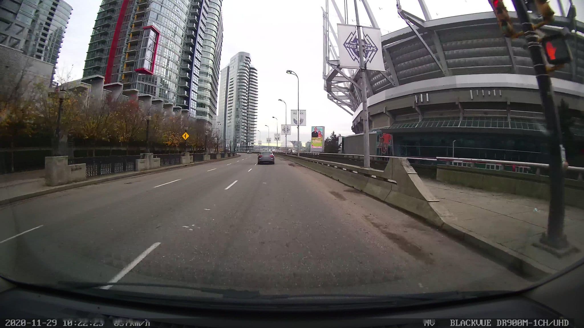 Street view near YWCA Hotel / Residence / Hotel Willo, Yaletown — © davidmetcalfe (CC BY-SA · Mapillary)