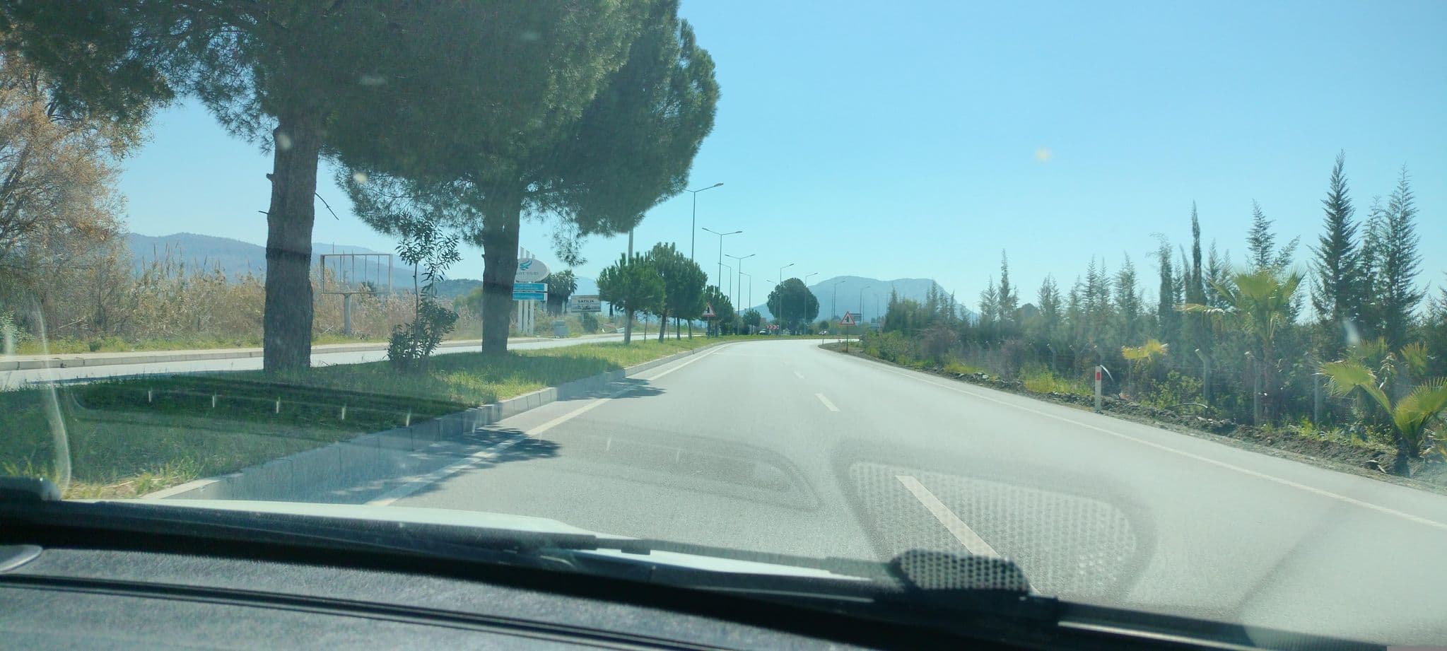 Street view near Burç Airport Otel, Şerefler — © open (CC BY-SA · Mapillary)