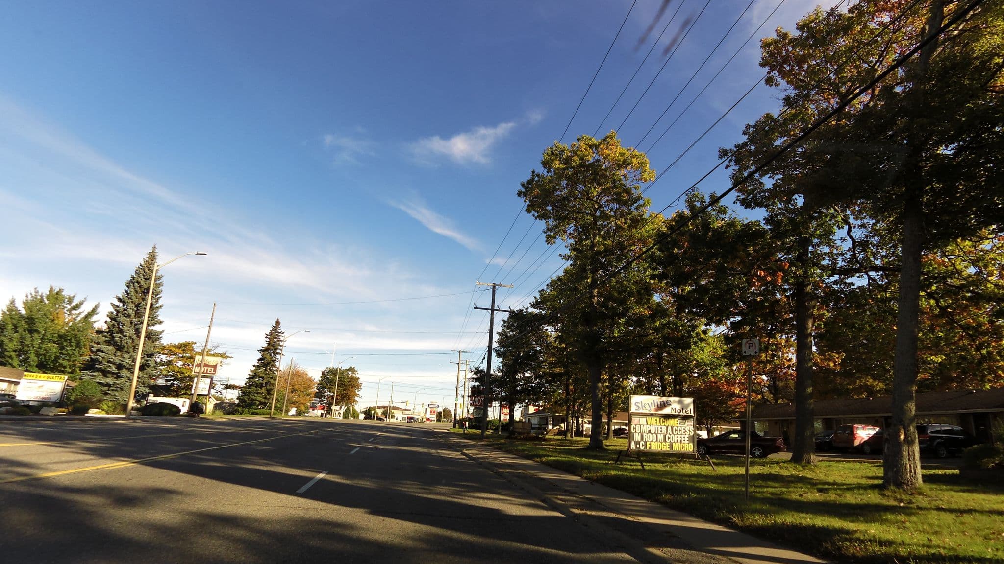 Street view near Skyline Motel, Sault Ste. Marie — © bootprint (CC BY-SA · Mapillary)