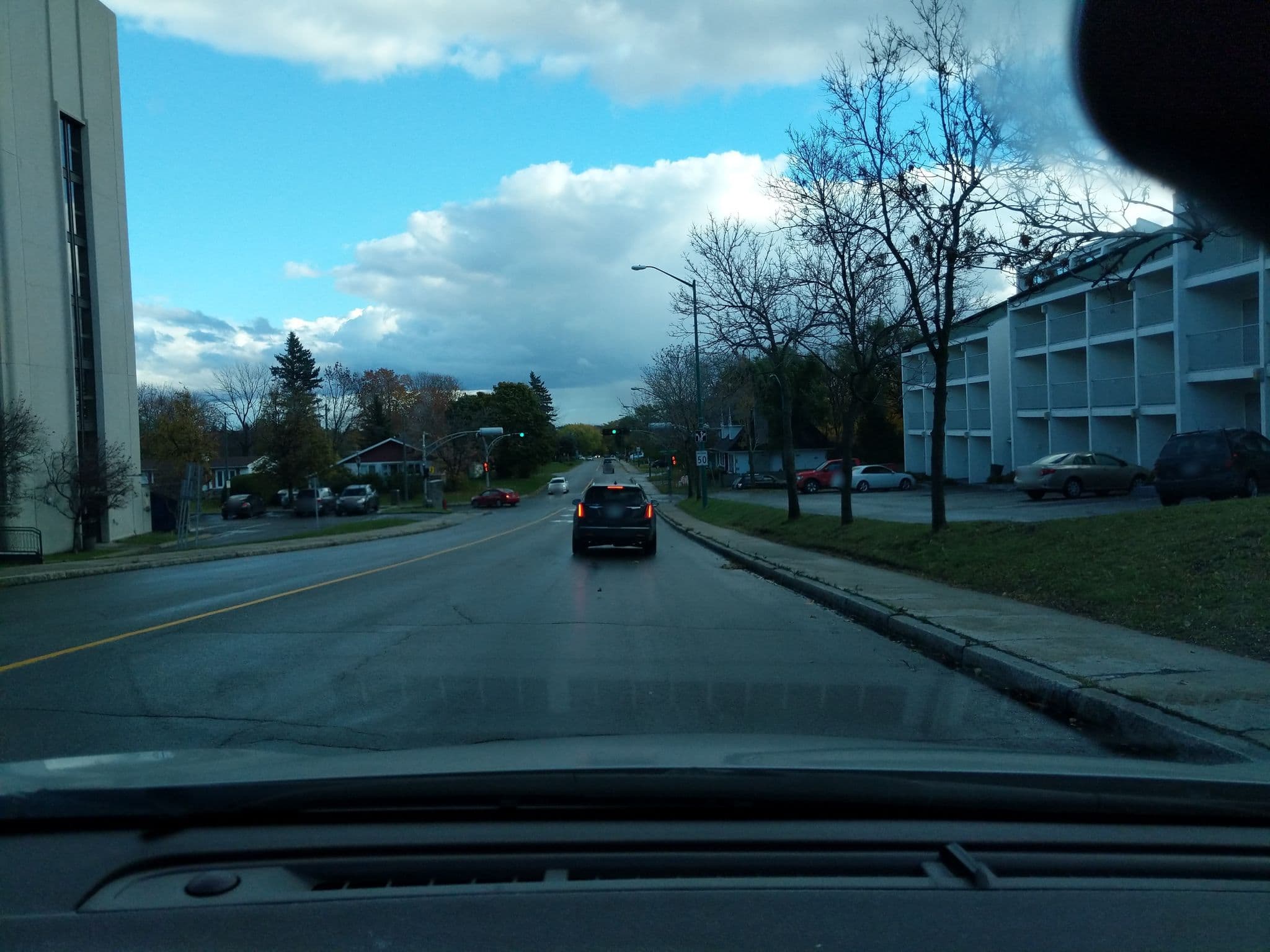 Street view near Auberge Québec, Sainte-Foy — © daudrain (CC BY-SA · Mapillary)