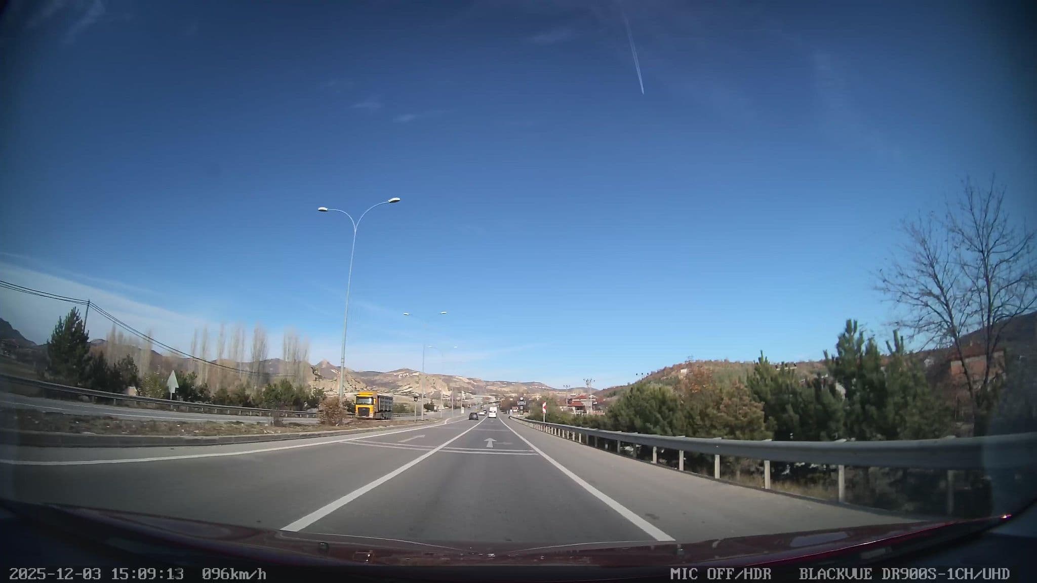 Street view near Eskişehir Alanya Yolu, İscehisar — © unen (CC BY-SA · Mapillary)