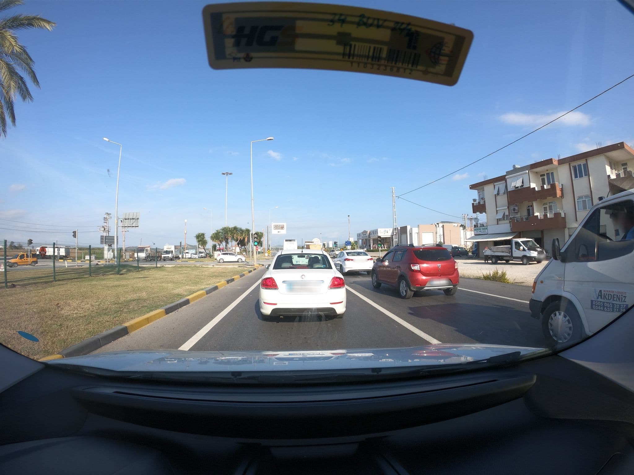 Street view near Side Crown Serenity, Yavrudoğan — © krm (CC BY-SA · Mapillary)