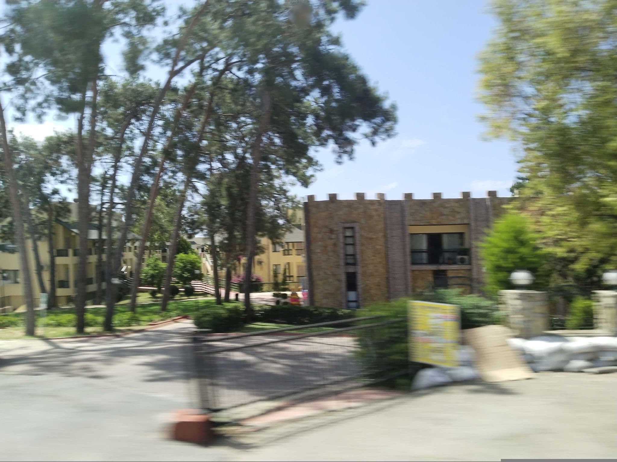 Street view near Vikingen Infinity Spa Resort Hotel, Incekum — © Yurikson (CC BY-SA · Mapillary)