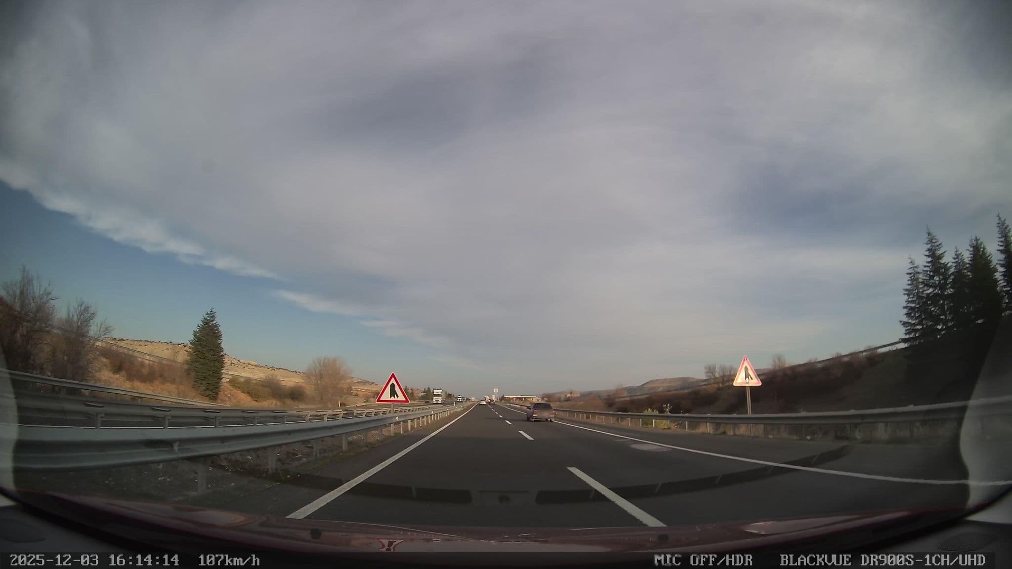 Street view near Tatil Yoluuu, Sivrihisar — © unen (CC BY-SA · Mapillary)