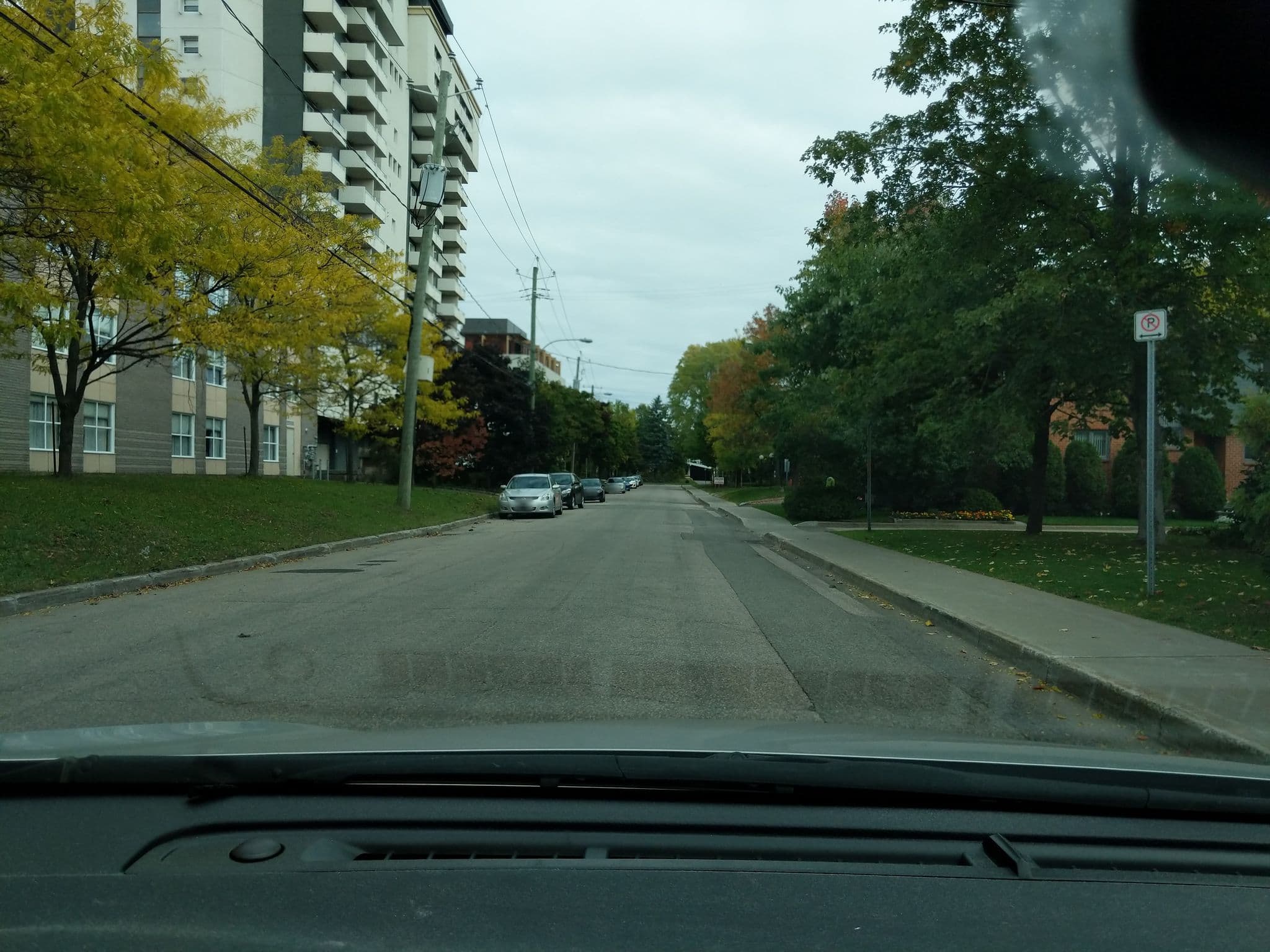 Street view near Hôtel Lindbergh, Sainte-Foy — © daudrain (CC BY-SA · Mapillary)
