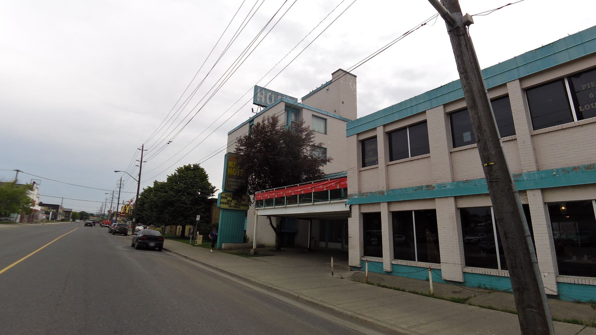 Street view near Shoreline Motor Hotel, College Heights — © rps333 (CC BY-SA · Mapillary)