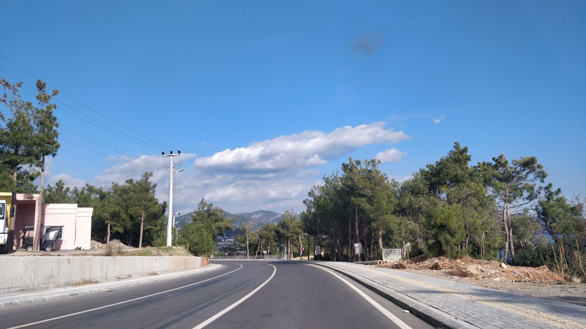 Street view near Otel Dudum-Aydıncık, Aydıncık — © kasar (CC BY-SA · Mapillary)