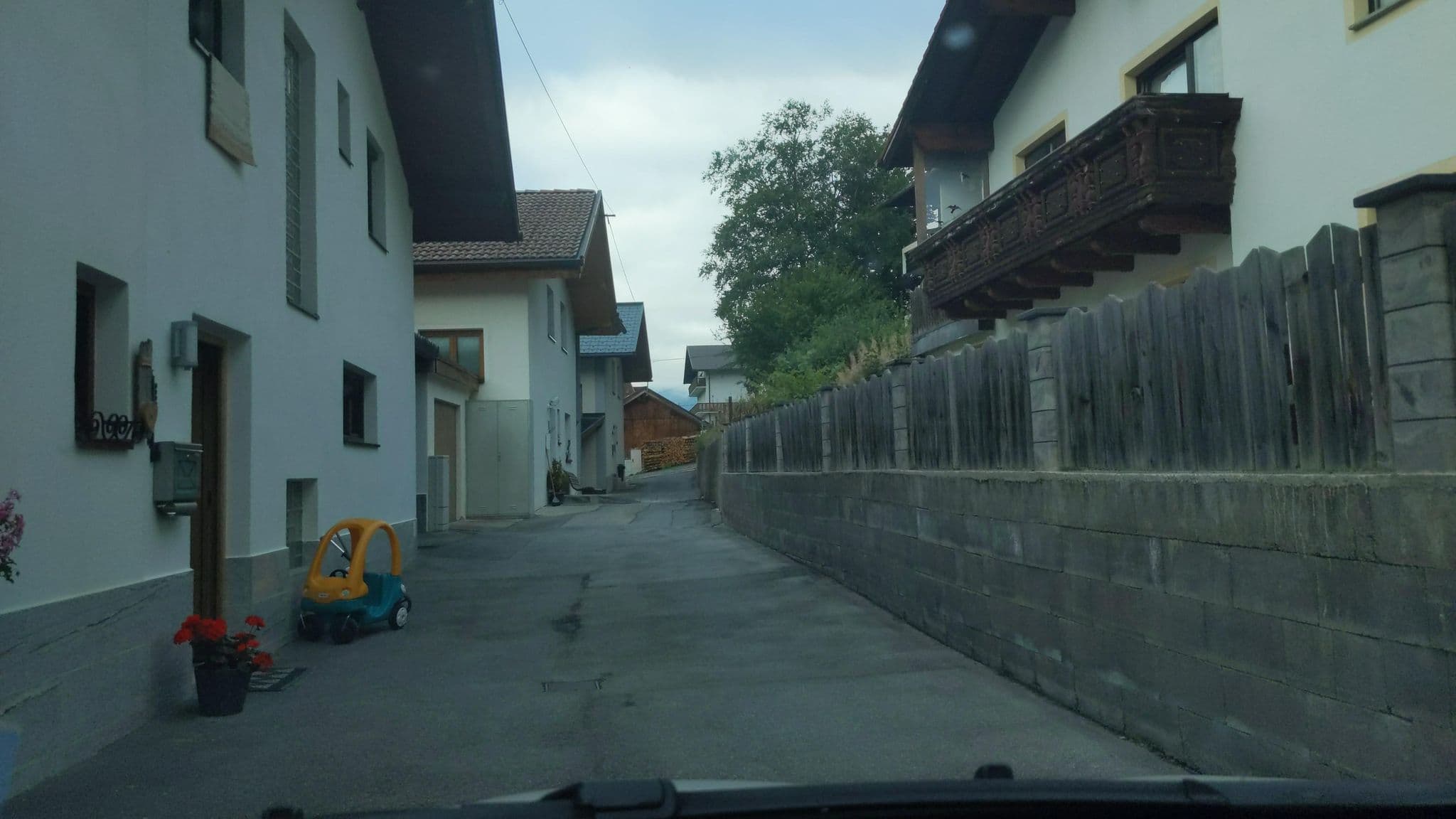 Street view near Haus Talblick, Pettneu