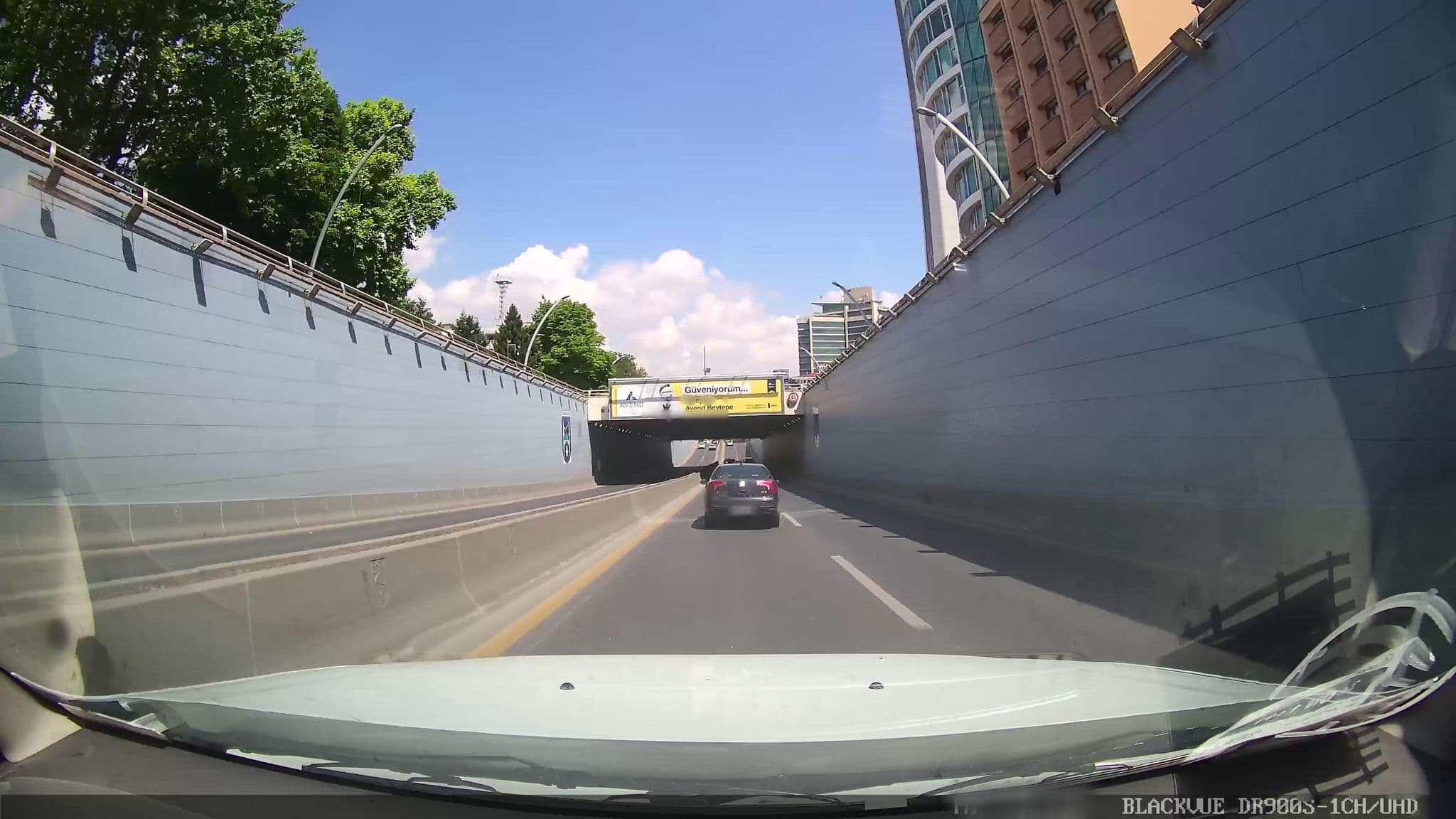 Street view near Hotel Best, Kavaklıdere — © lutfullah (CC BY-SA · Mapillary)