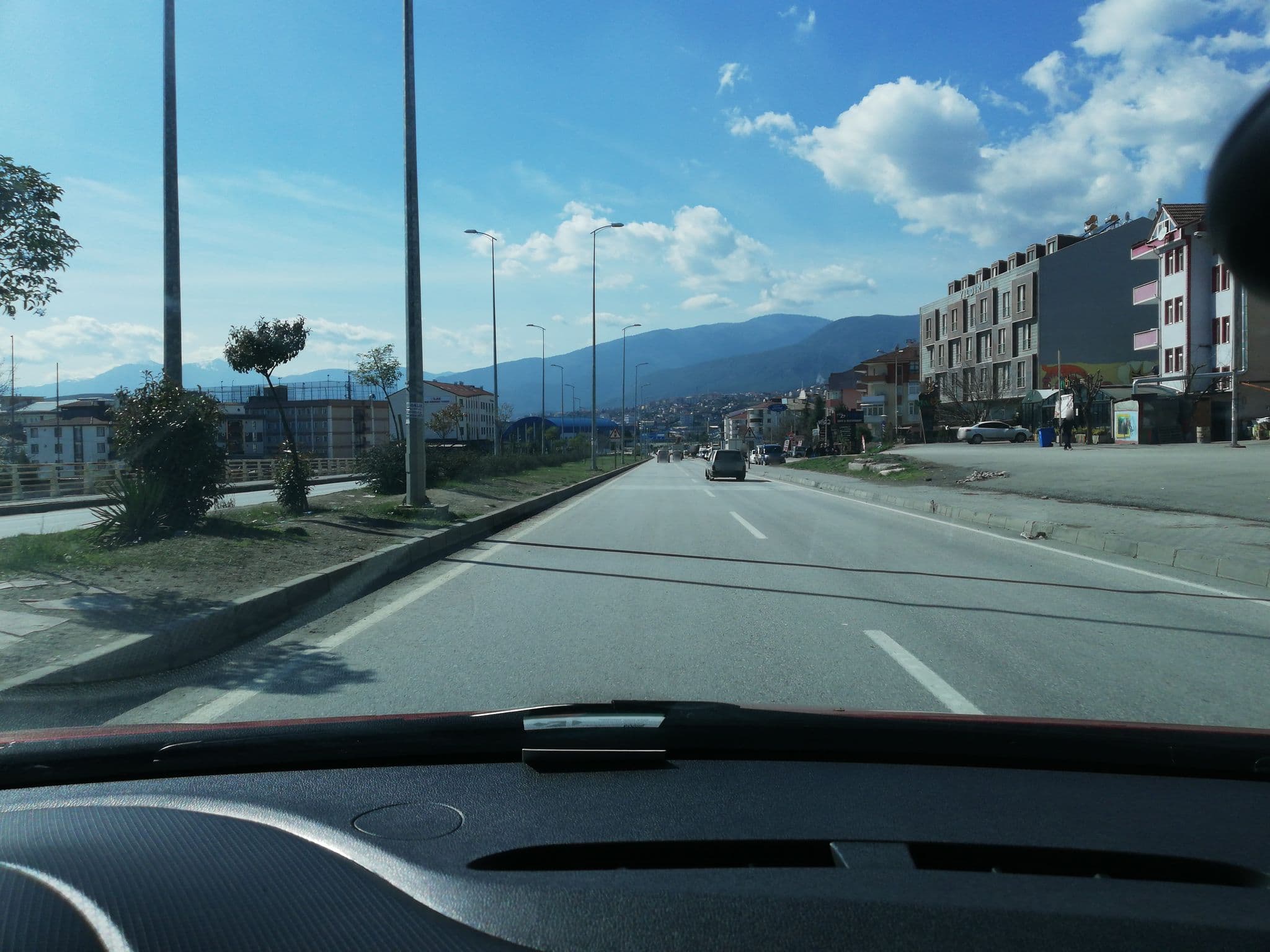 Street view near YYK, Bostanbükü — © sefaonur (CC BY-SA · Mapillary)