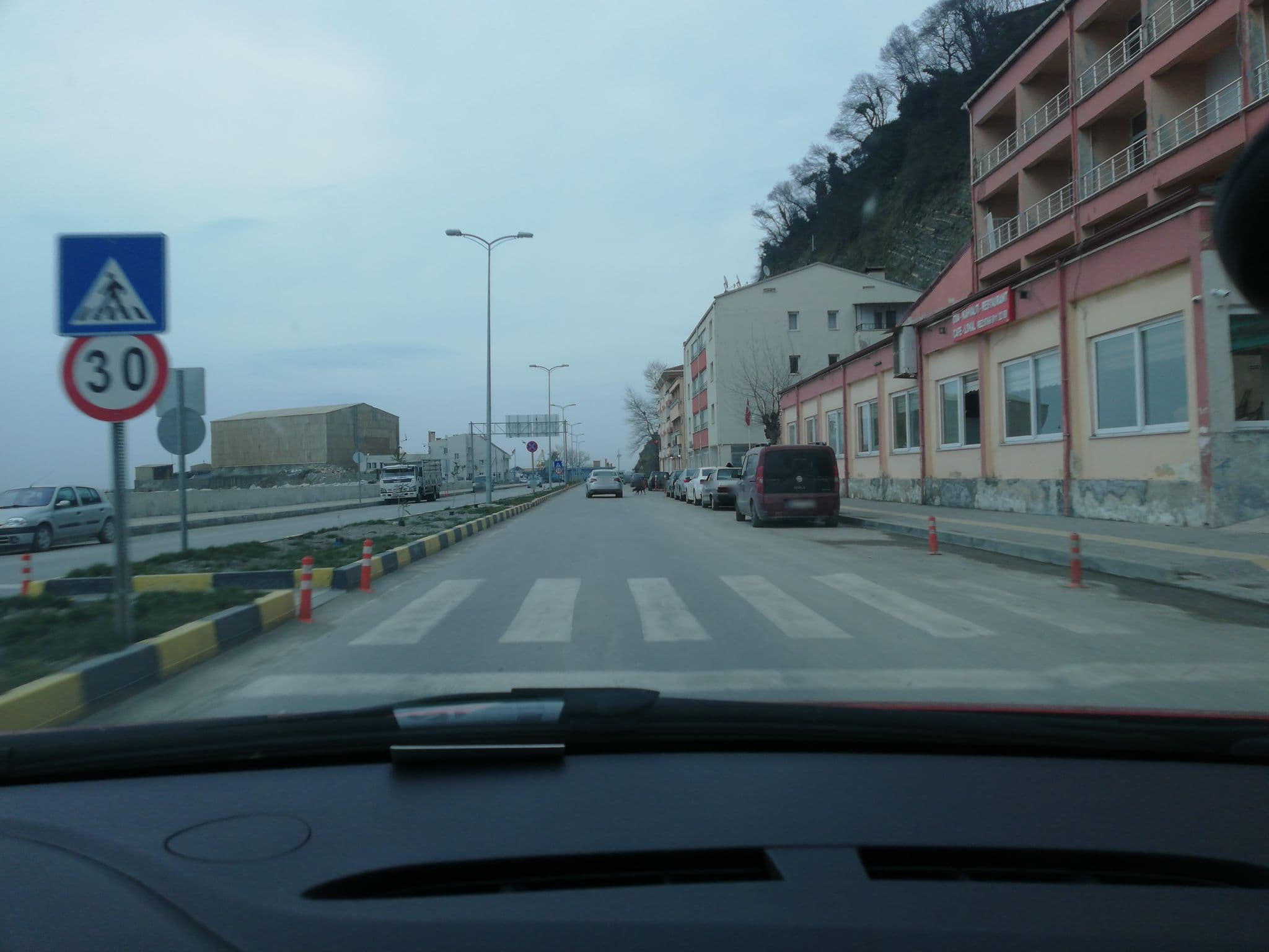 Street view near İnebolu Öğretmenevi, İnebolu — © sefaonur (CC BY-SA · Mapillary)