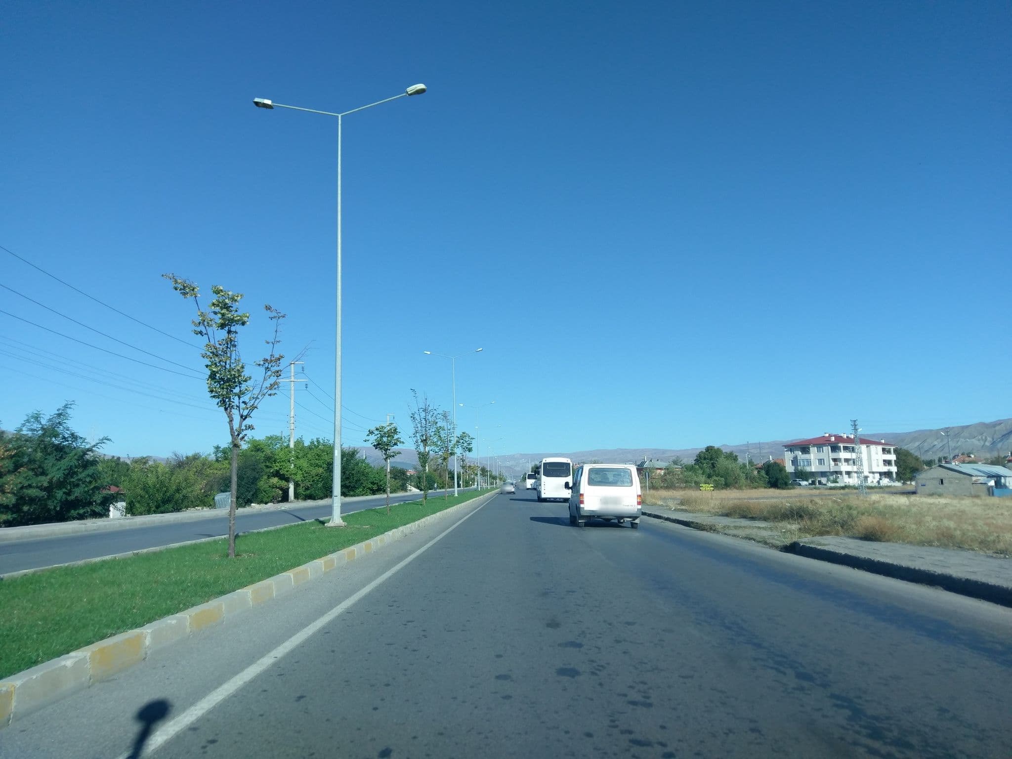 Street view near Emir Grand Hotel, Erzincan — © ozkanilyasaksu (CC BY-SA · Mapillary)